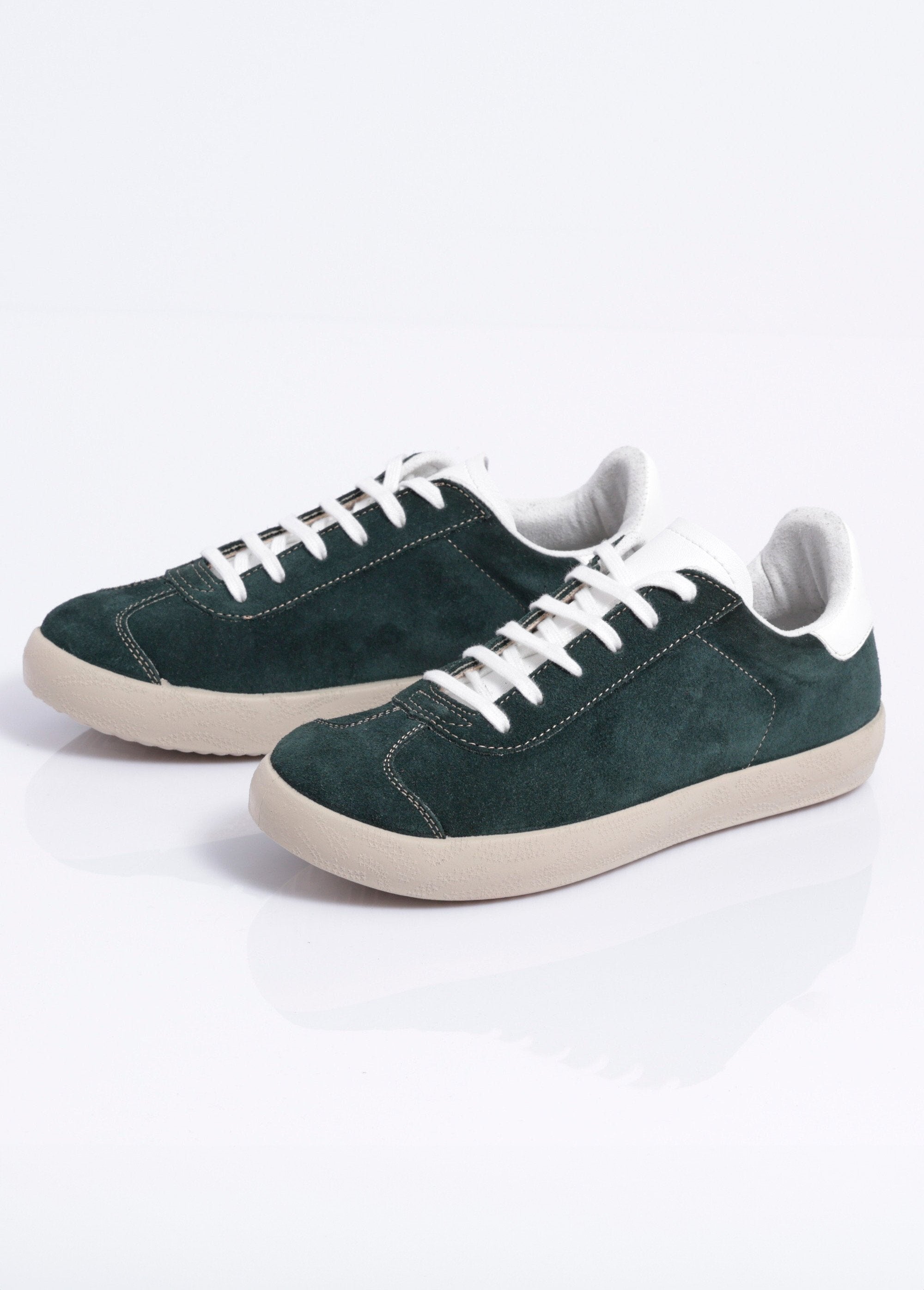 Baskets_unies_compensées_cuir_à_lacets_Vert_DE1_slim