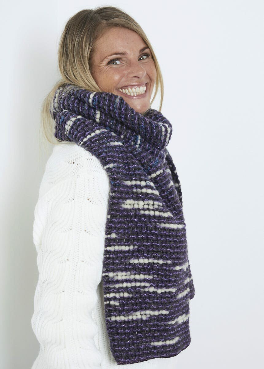Sparkly_stranded_knit_scarf_Purple_DR1_slim