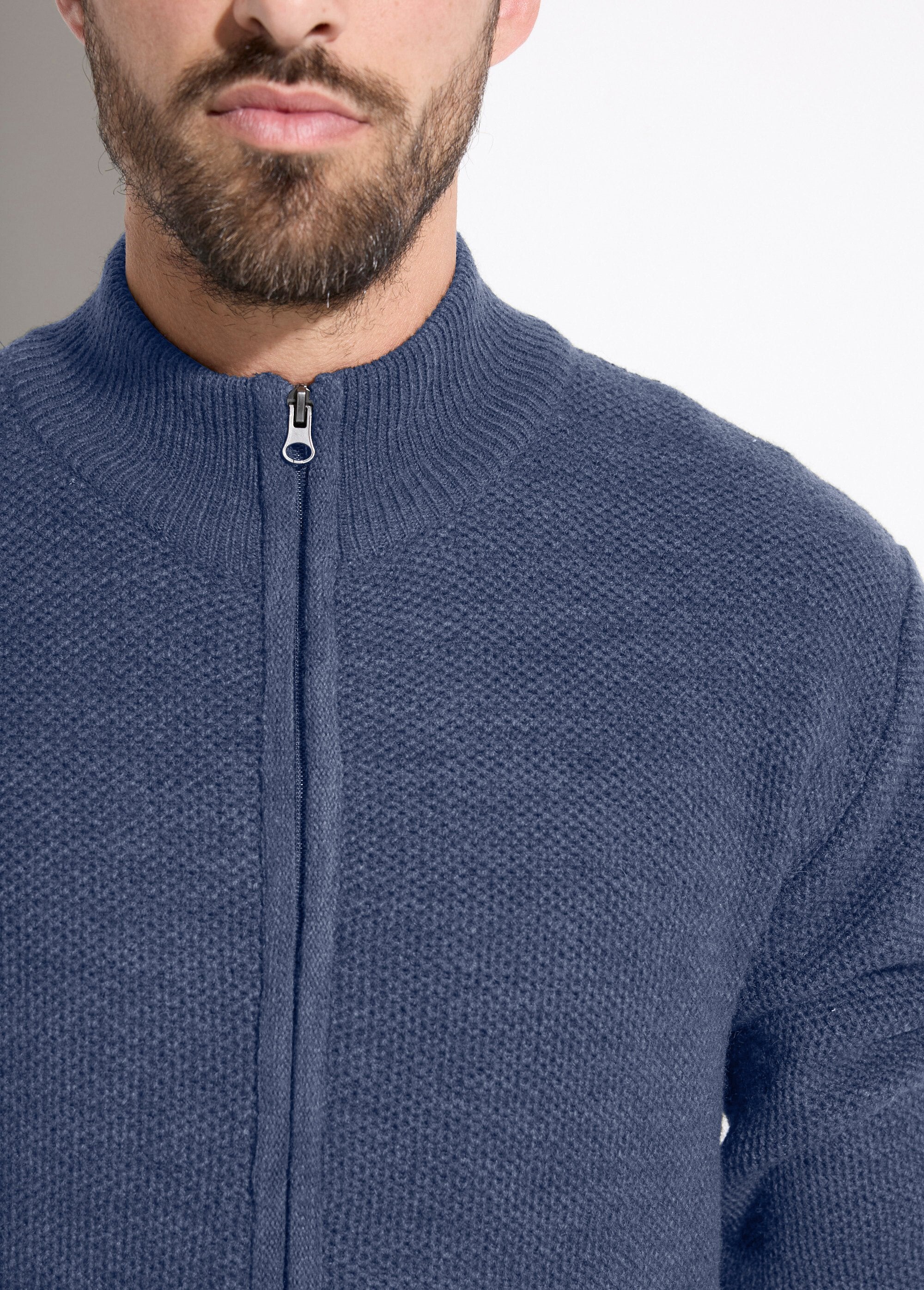 Zipped_cardigan_with_high_collar_in_heathered_wool_knit_Blue_DE1_slim