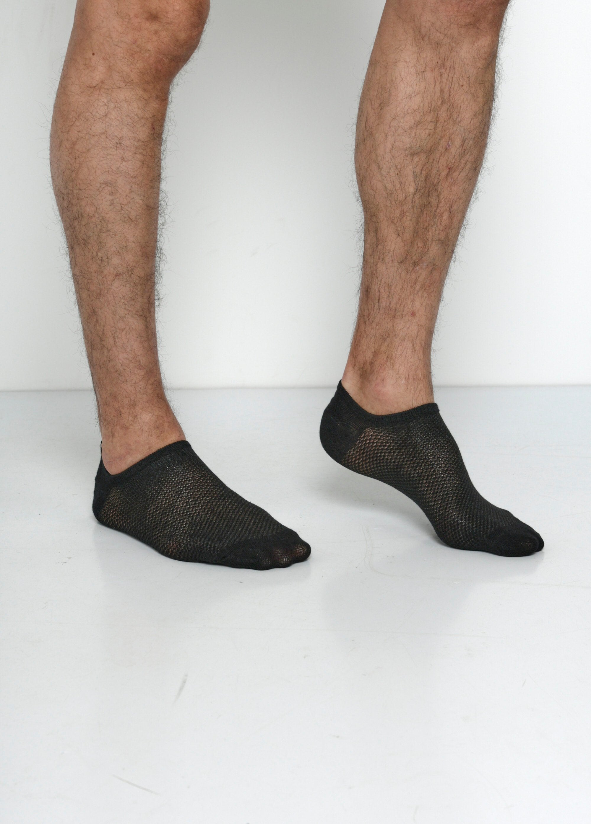 Pack_of_3_invisible_airy_mesh_socks_Black_FA1_slim