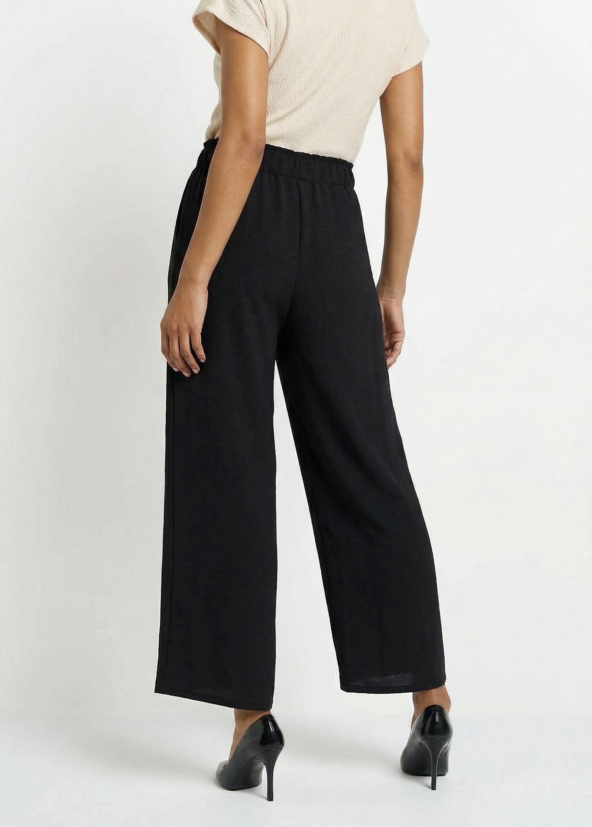 Wide-leg_flowing_crepe_trousers_Black_DO1_slim