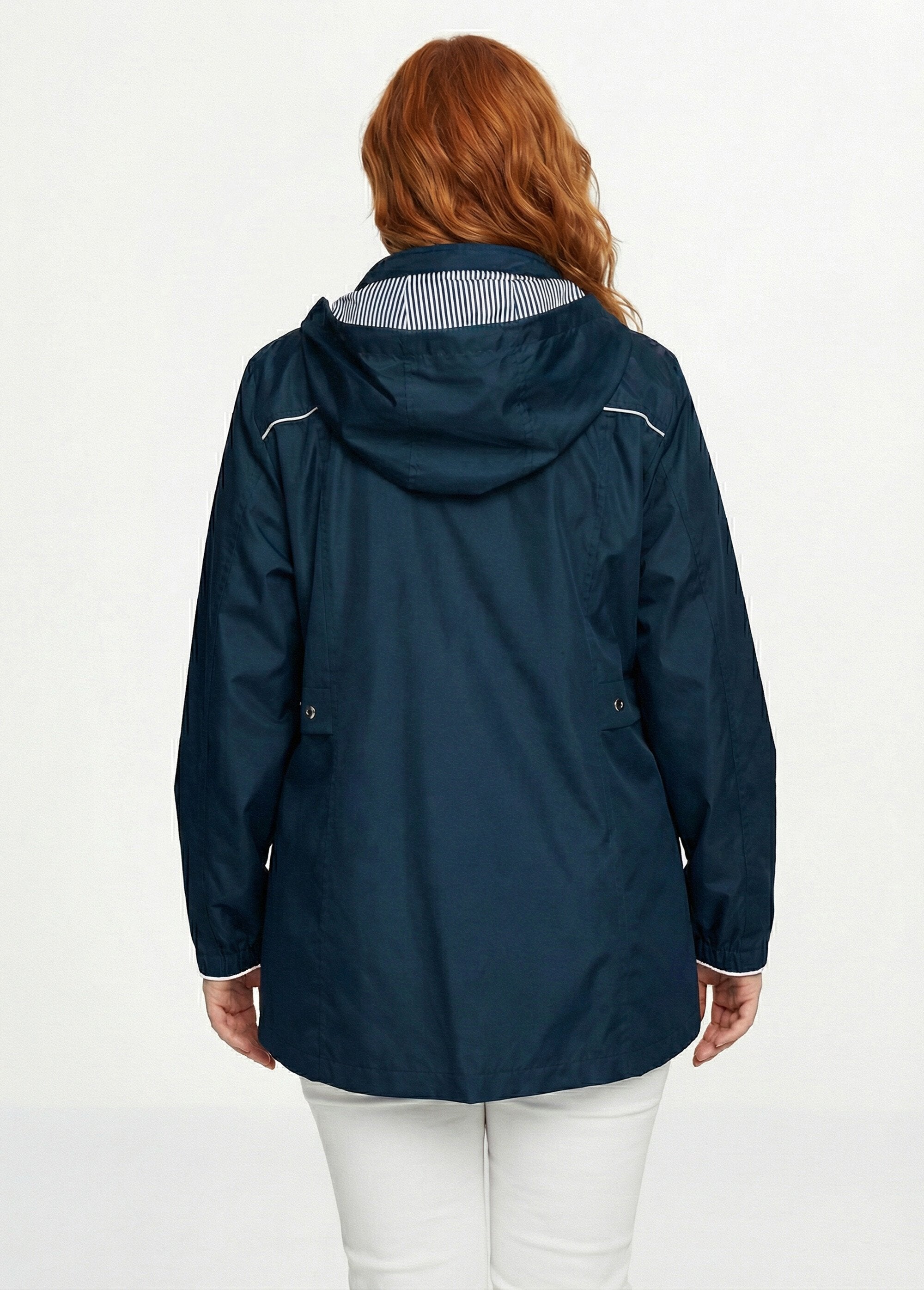 Lightweight_zip-up_short_parka_with_hood_Marine_DO1_curvy