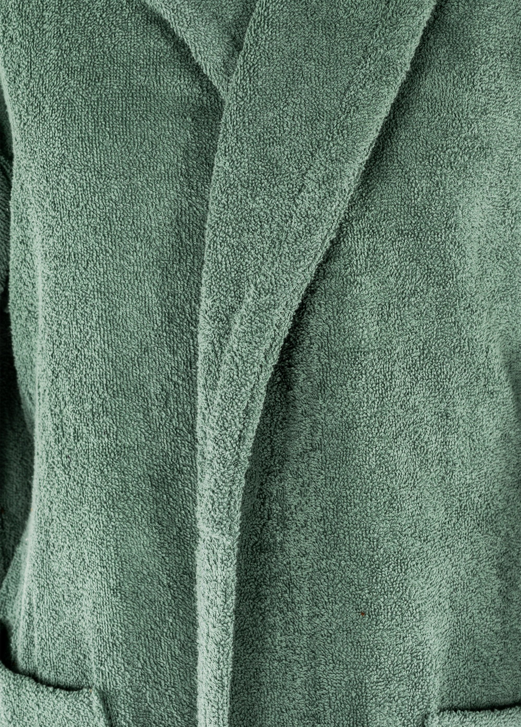 Long_terrycloth_bathrobe_with_shawl_collar_Sage_DE3_slim
