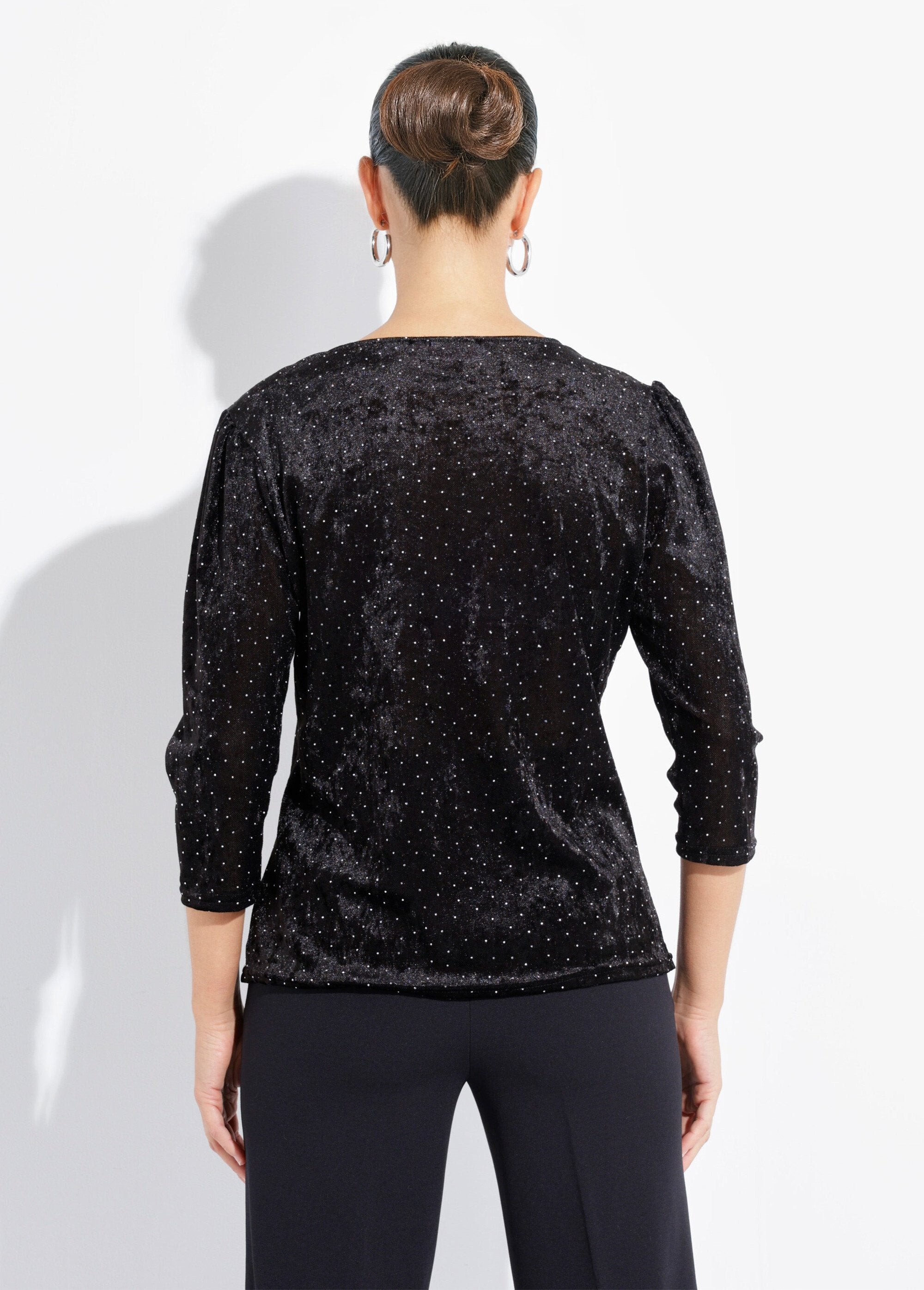 Chic_V-neck_tunic,_velvet_with_rhinestones_Black_DO1_slim
