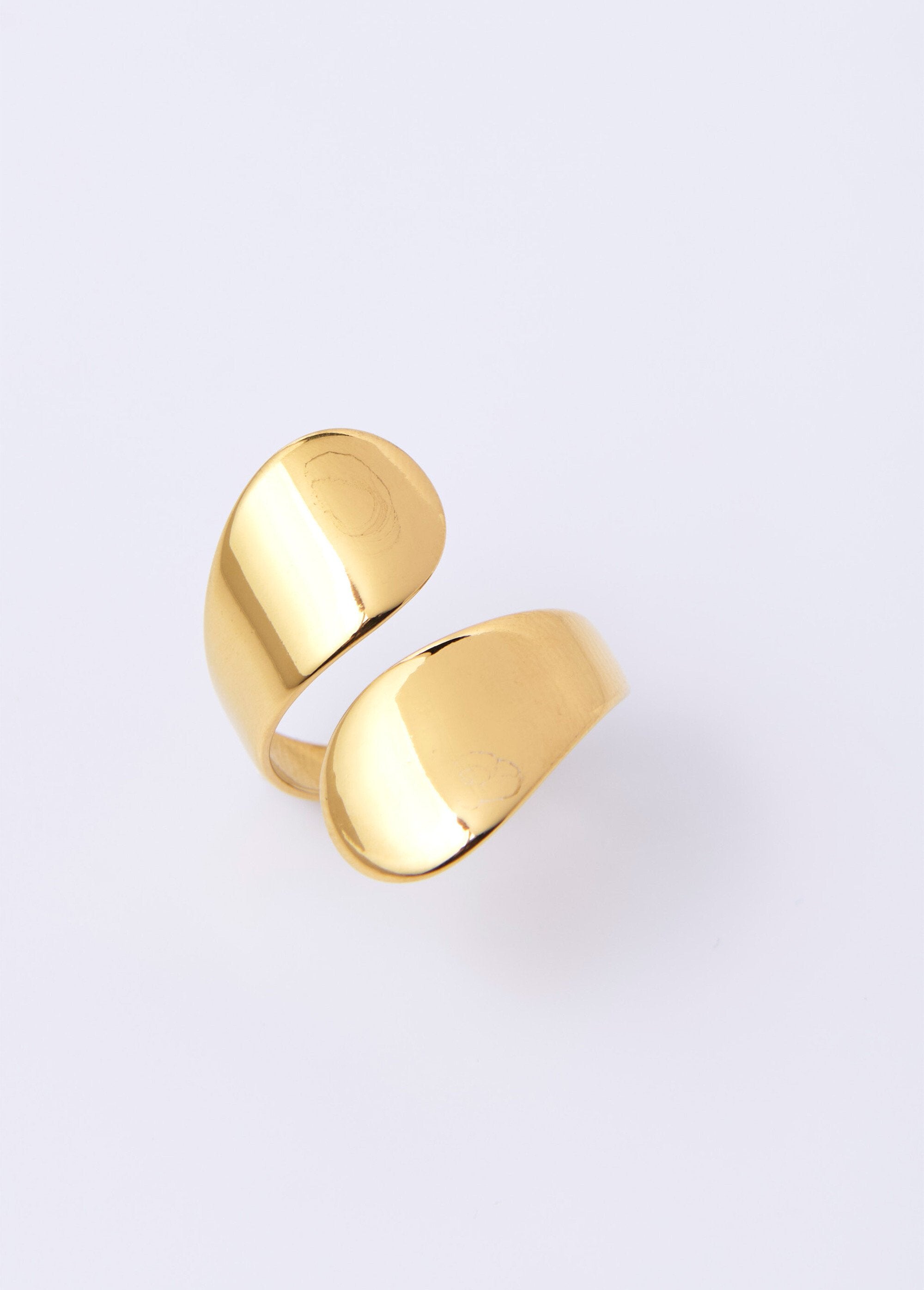 Stainless_steel_twist_ring_Golden_FA1_slim