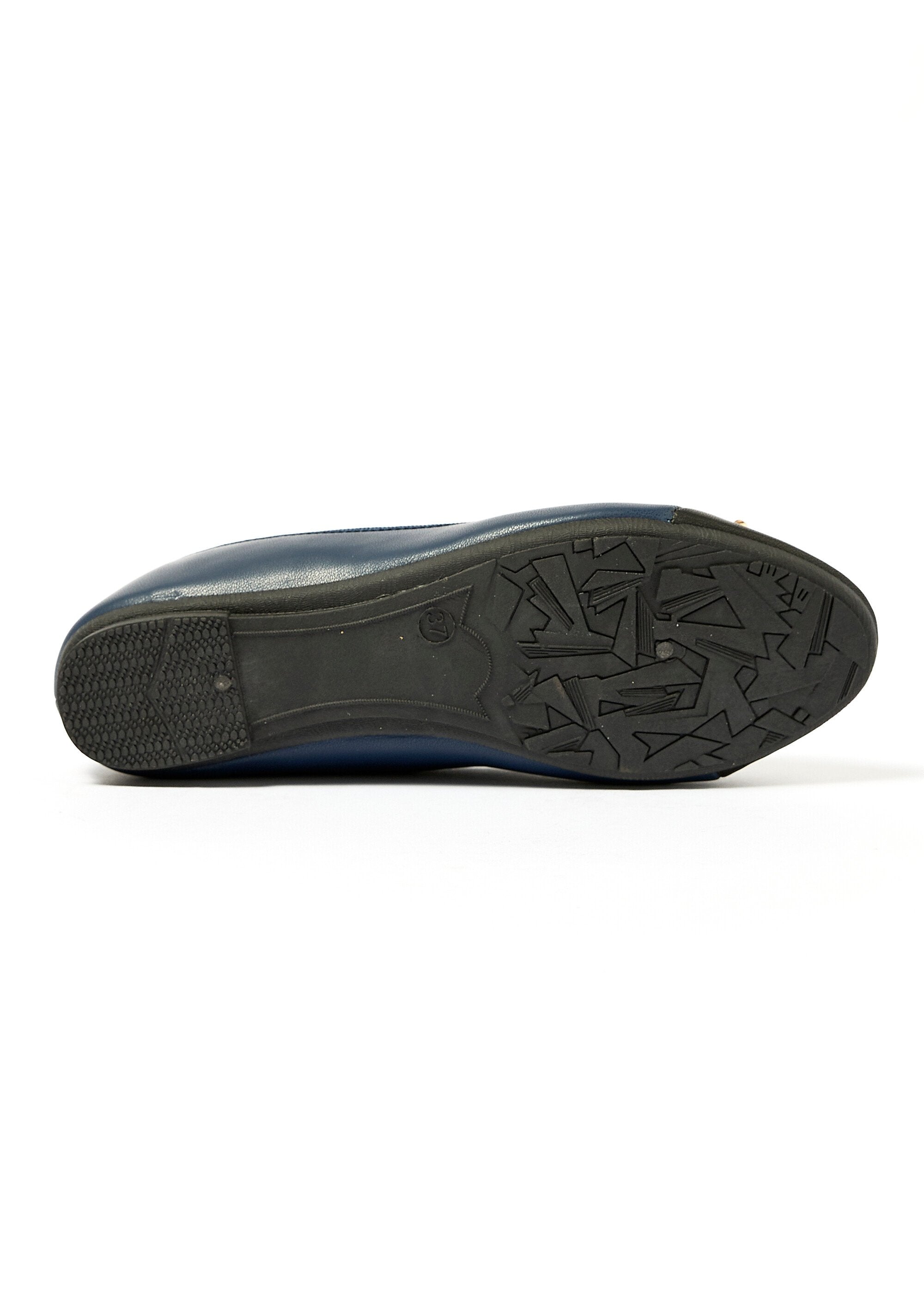Ballerina_with_toe_cap_and_small_bow_Marine_UN1_slim