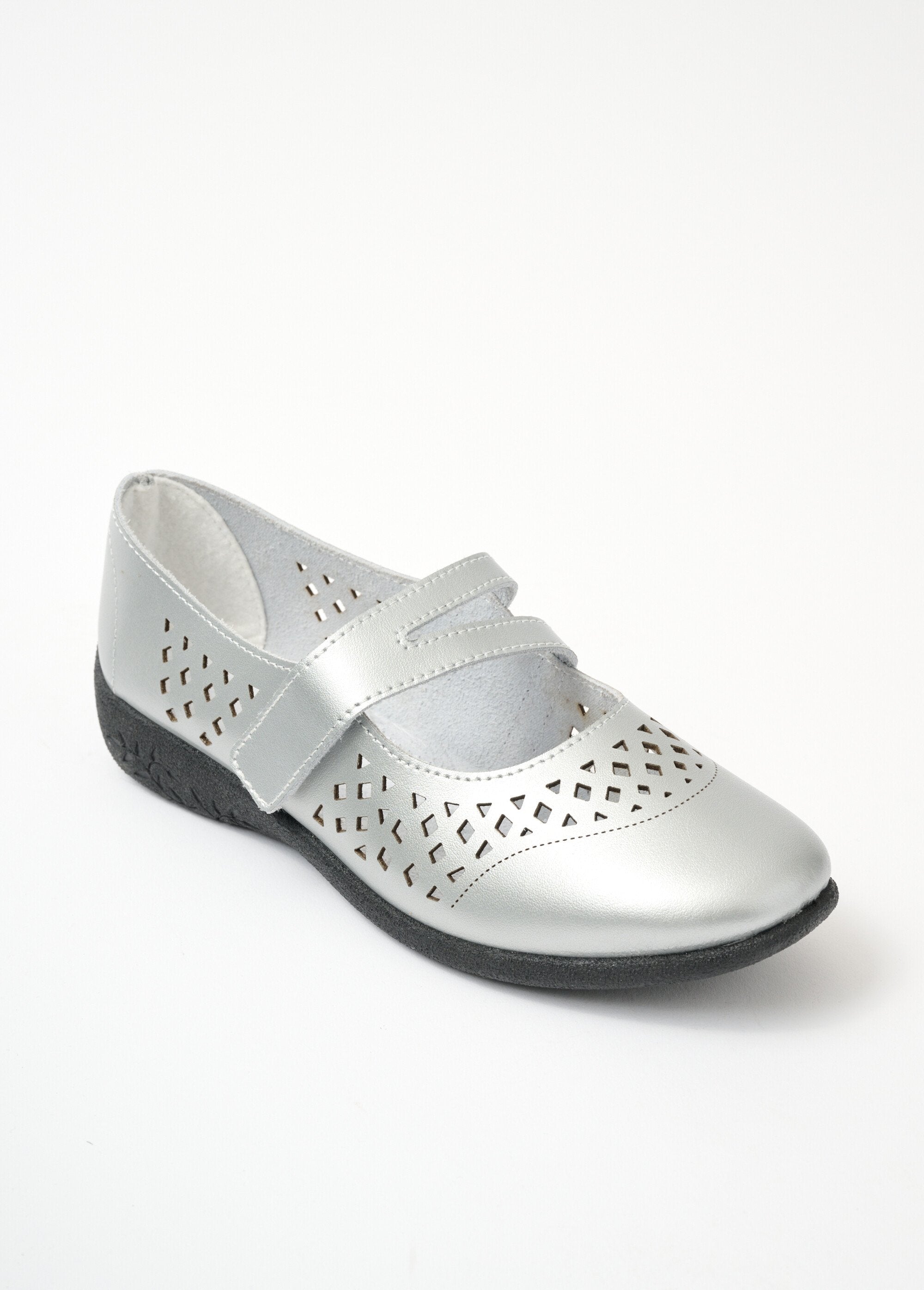 Comfortable_width_baby_leather_ballerinas_Iridescent_silver_FA1_slim