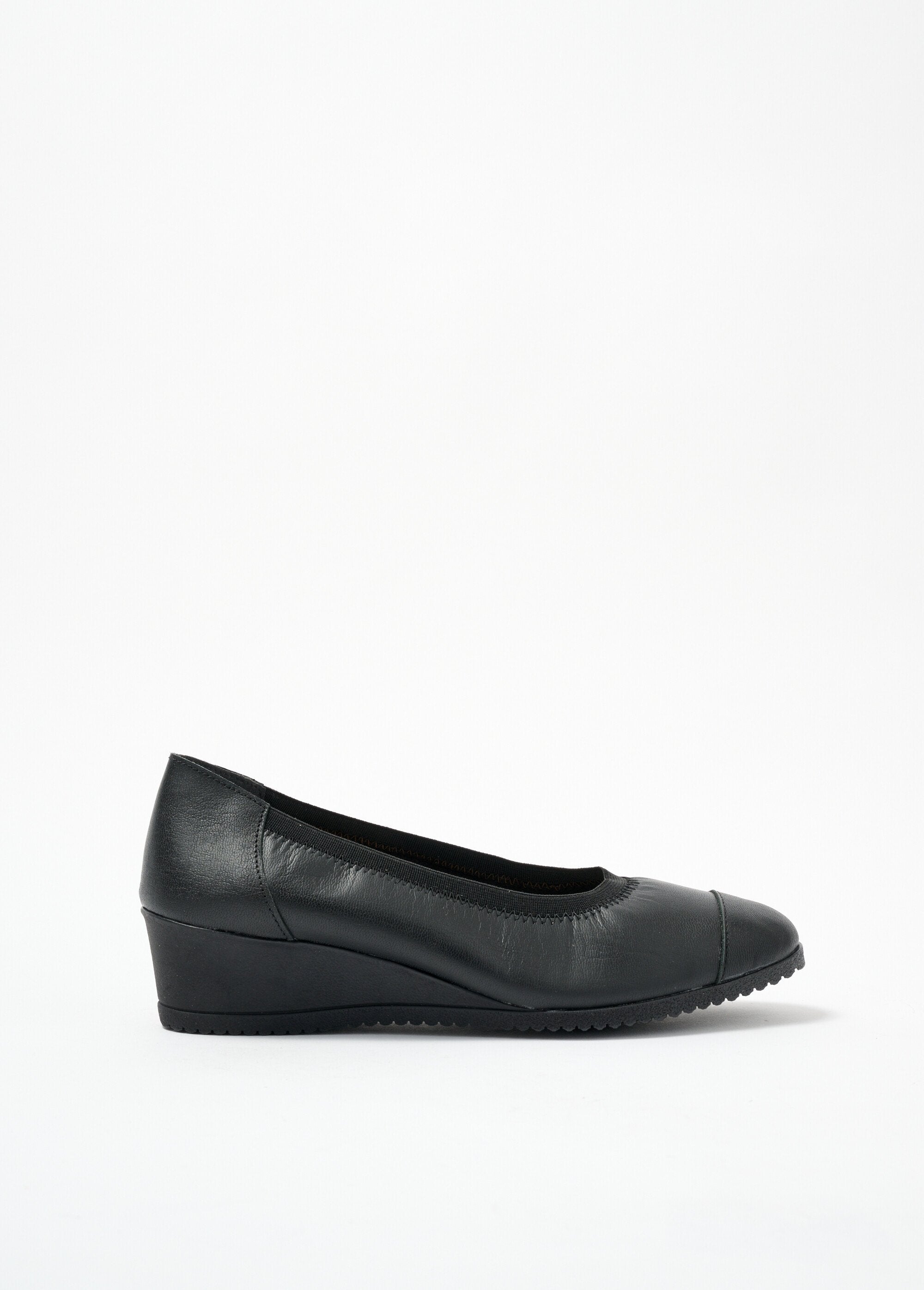 Large-width_leather_ballet_flats_Black_DR1_slim