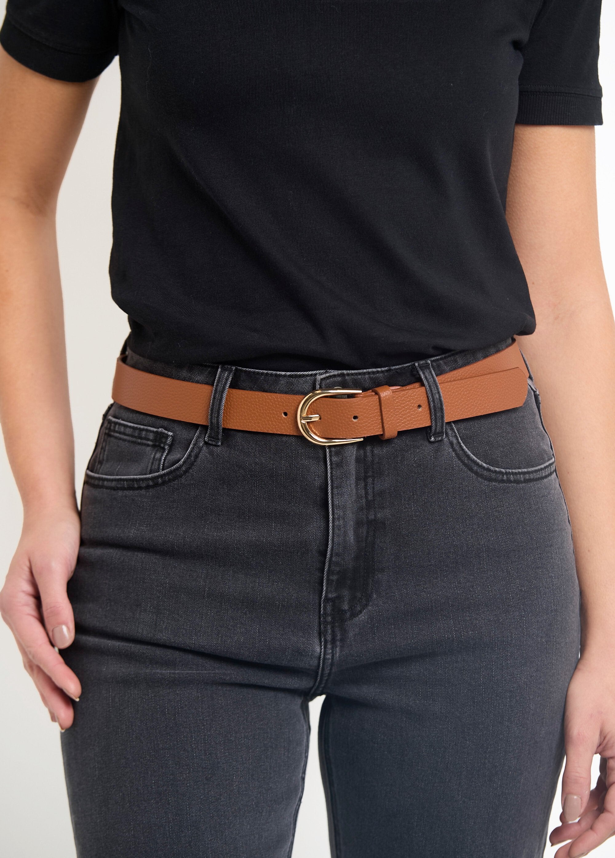 Imitation_leather_belt_with_metal_buckle_camel_FA1_slim