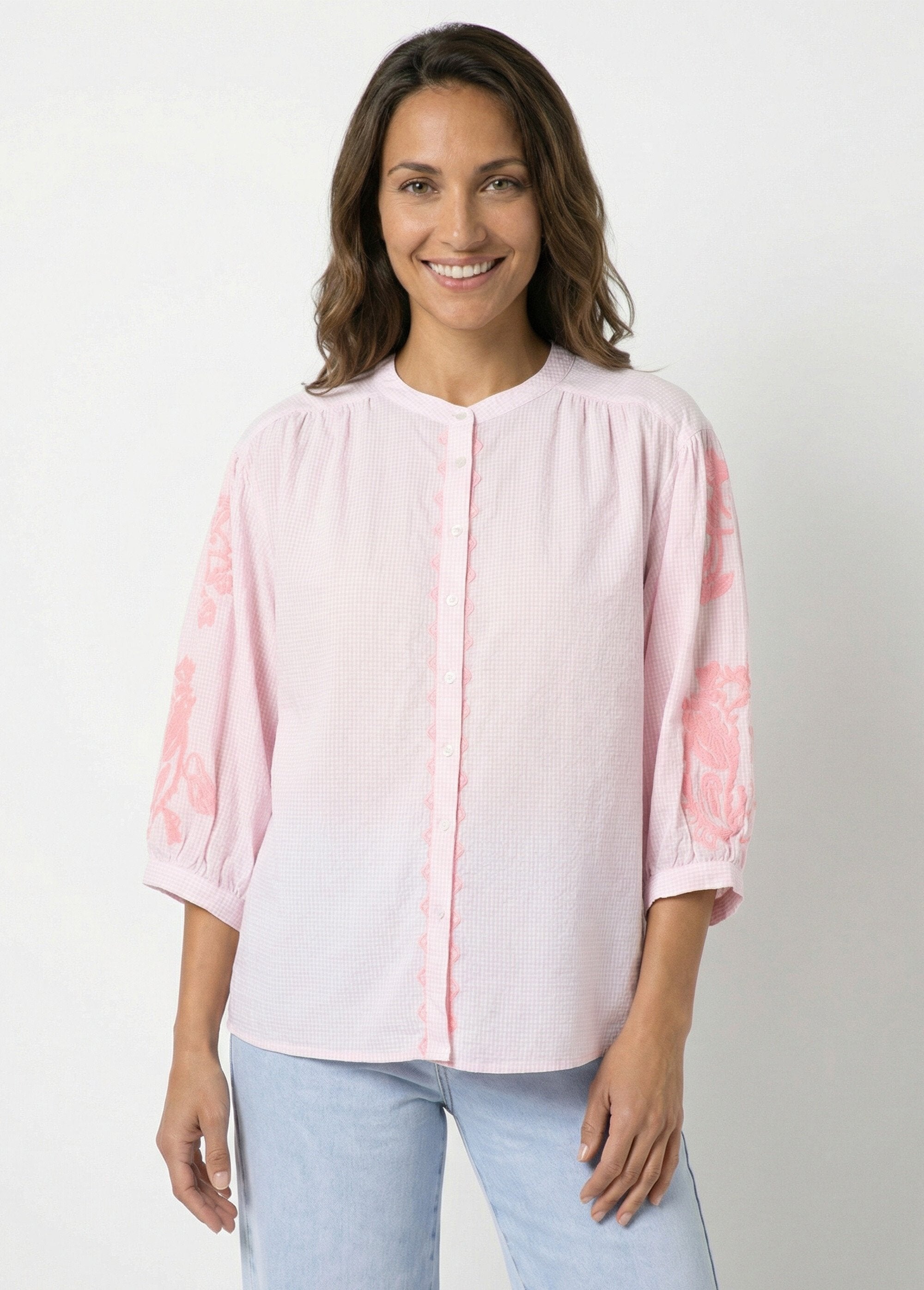 Loose-fitting_gingham_blouse_with_neon_embroidery_Pink_FA1_slim