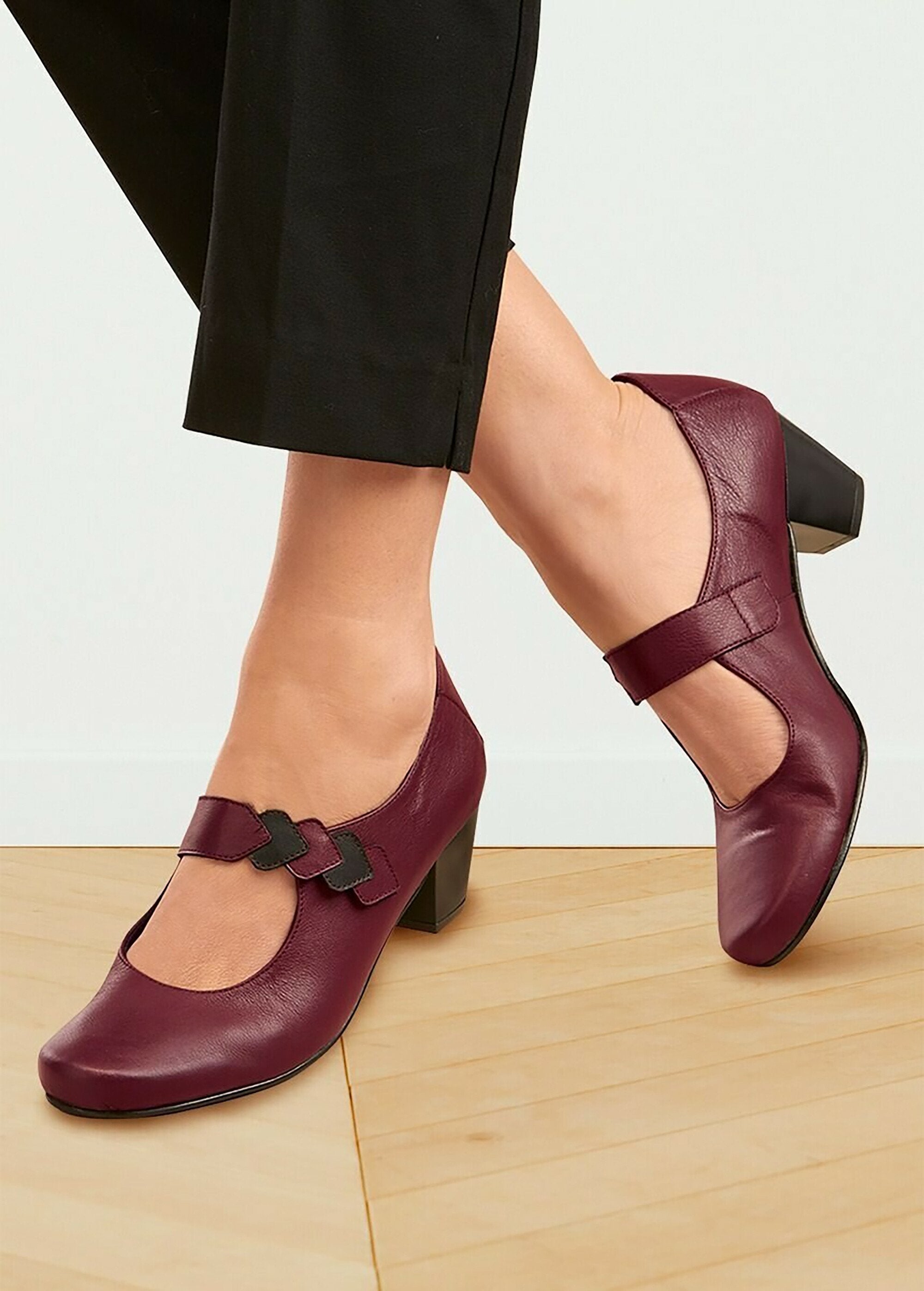 Wide_comfort_leather_neckline_with_heel_Bordeaux_SF1_slim