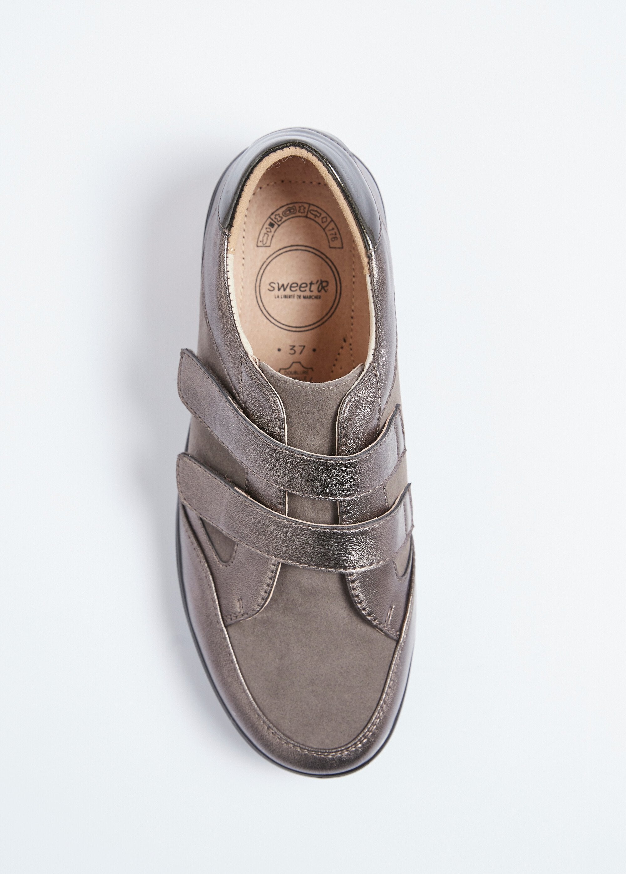 Comfort_width_derbies_with_two-material_Velcro_Mole_OV1_slim