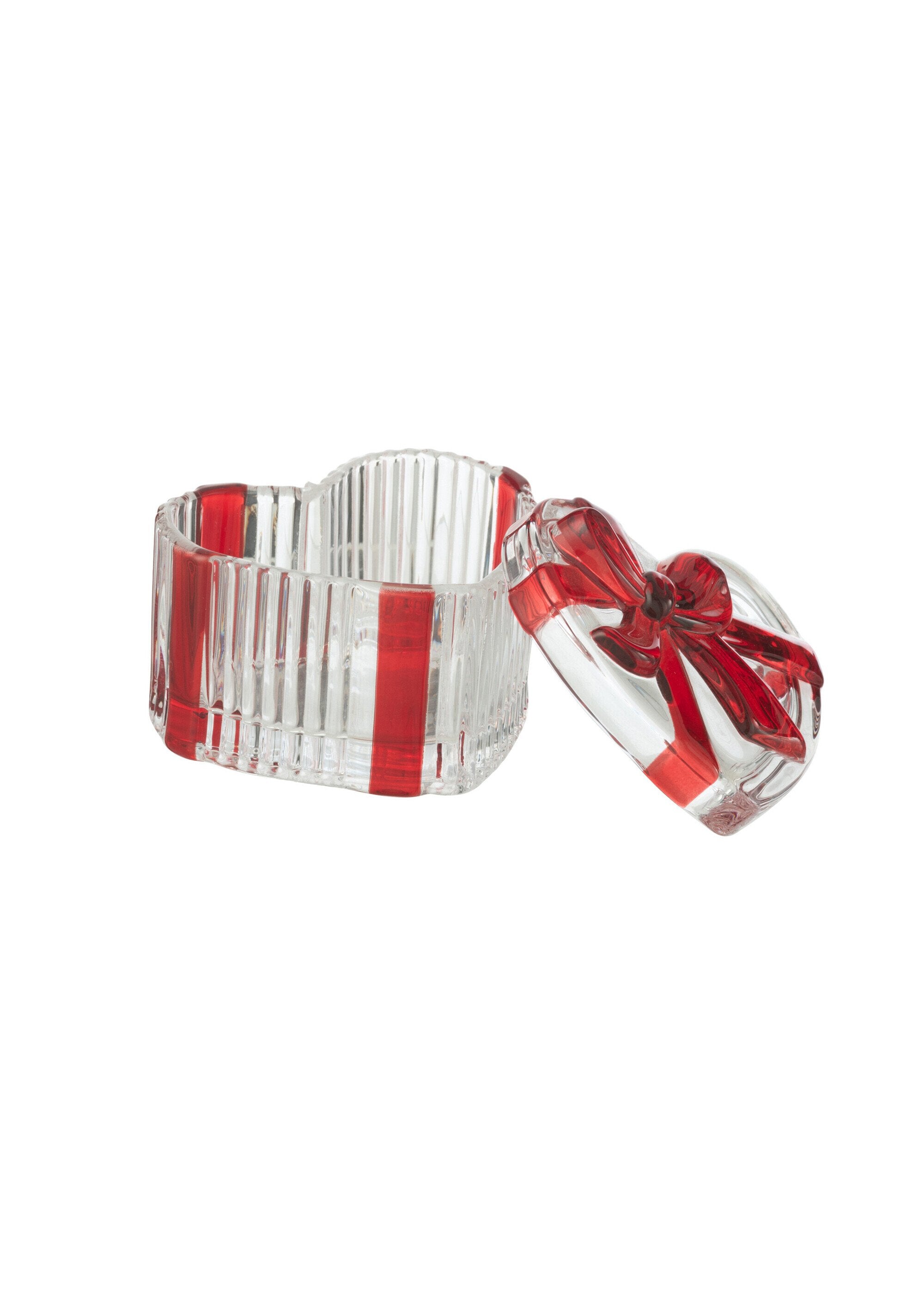Heart-shaped_glass_box_with_bow_White_DE1_slim