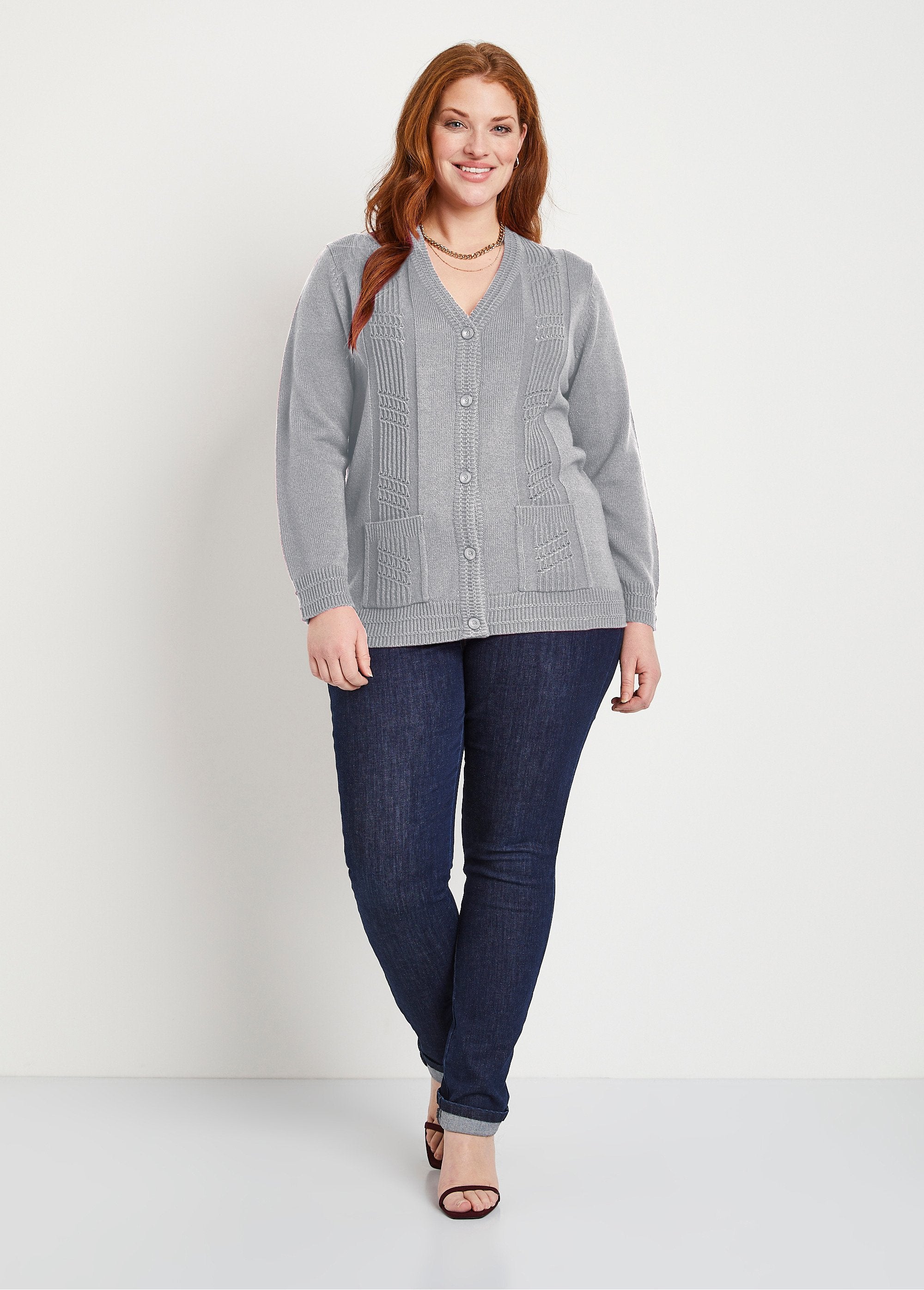 Long-sleeved_buttoned_cardigan_Money_SF1_curvy