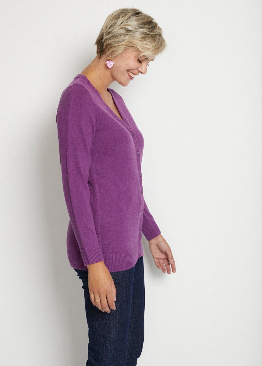 Mid-length_soft_knit_buttoned_cardigan_Purple_DR1_slim