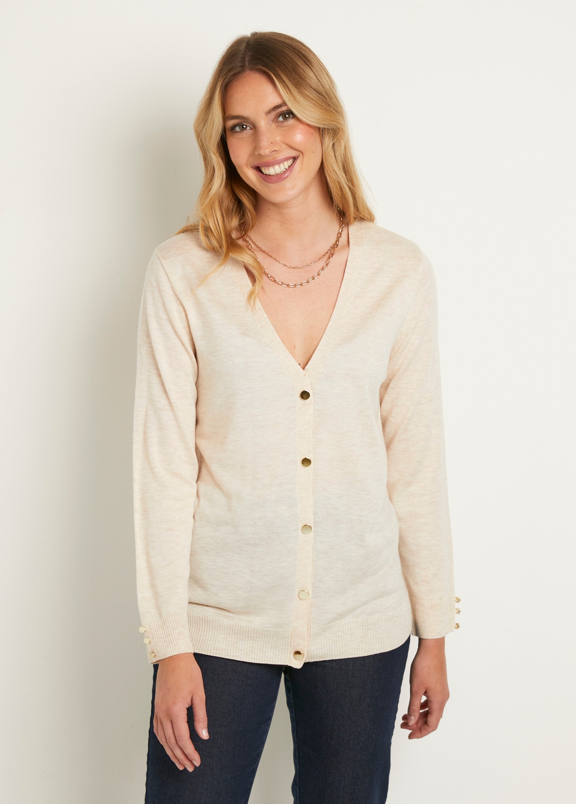 Fine_V-neck_buttoned_cardigan_in_plain_jersey_with_merino_wool_String_FA1_slim