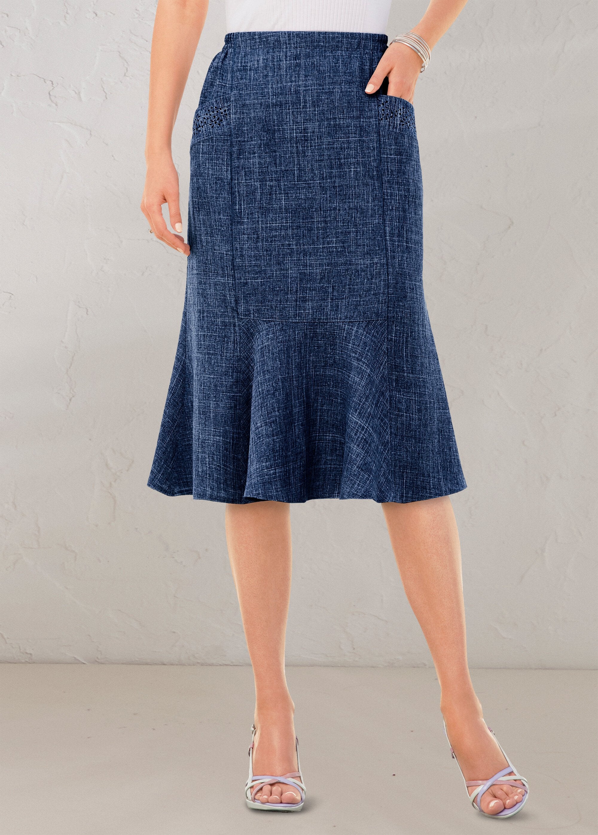 Flared_skirt_with_elasticated_belt_Marine_FA1_slim