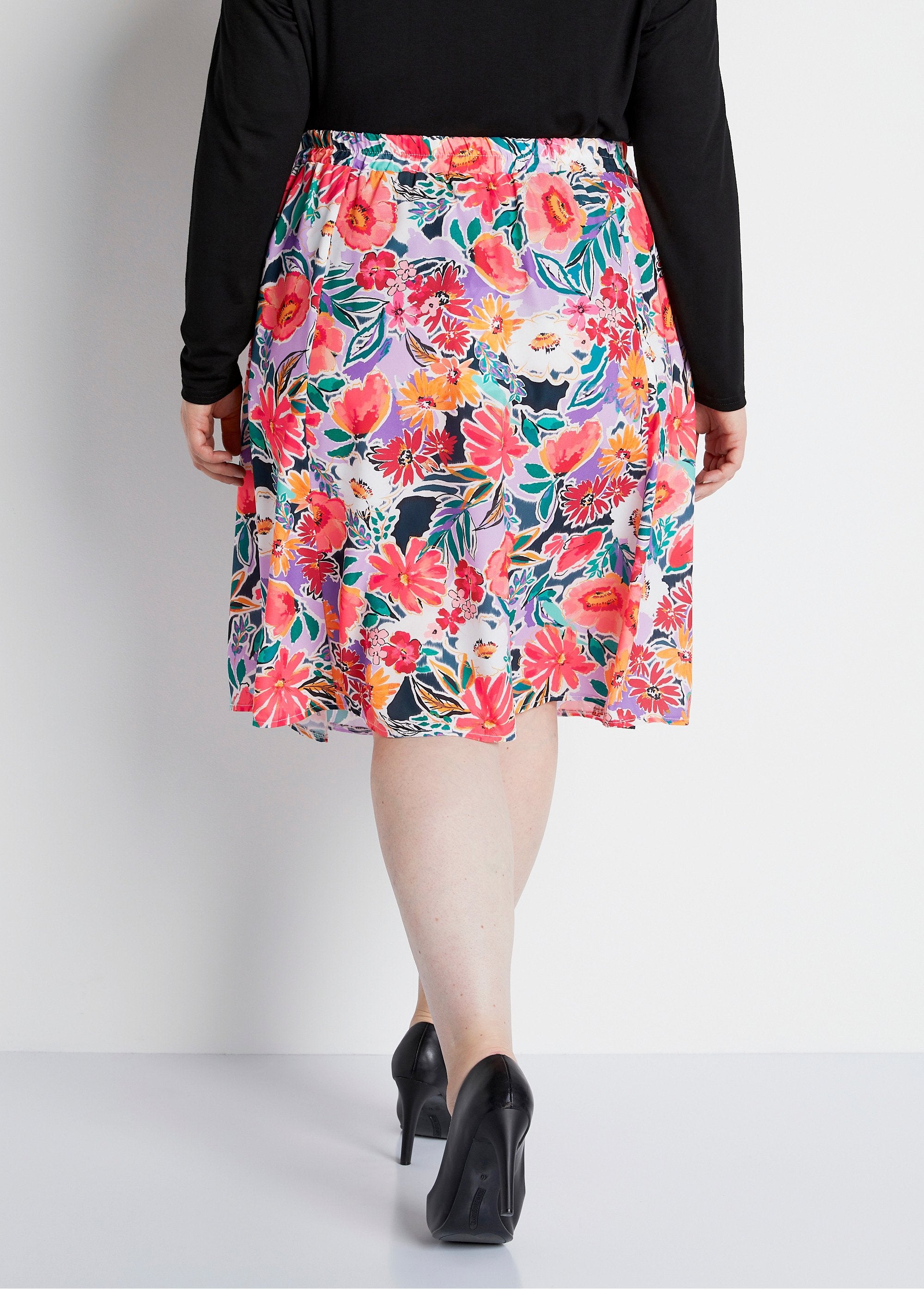 Short_flared_floral_print_skirt_Orange_print_DO1_curvy