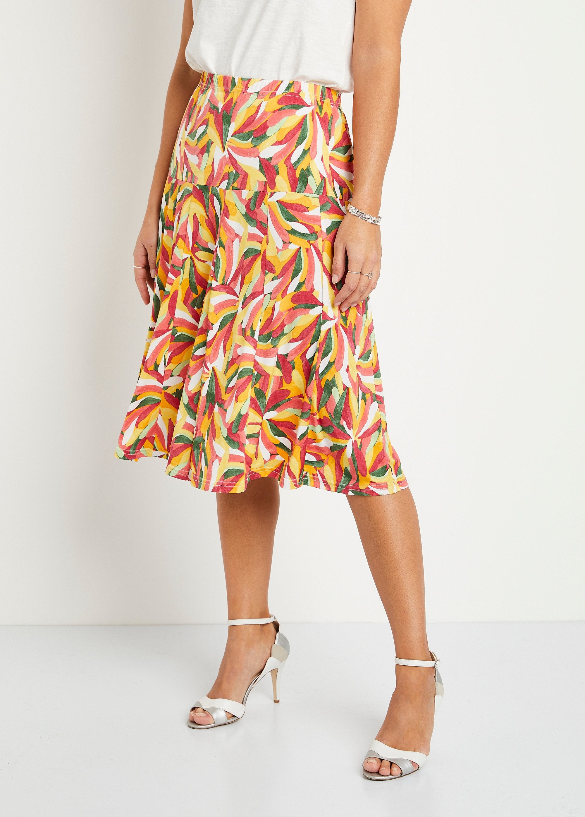 Printed_flared_mid-length_skirt_Paprika_and_honey_FA1_slim