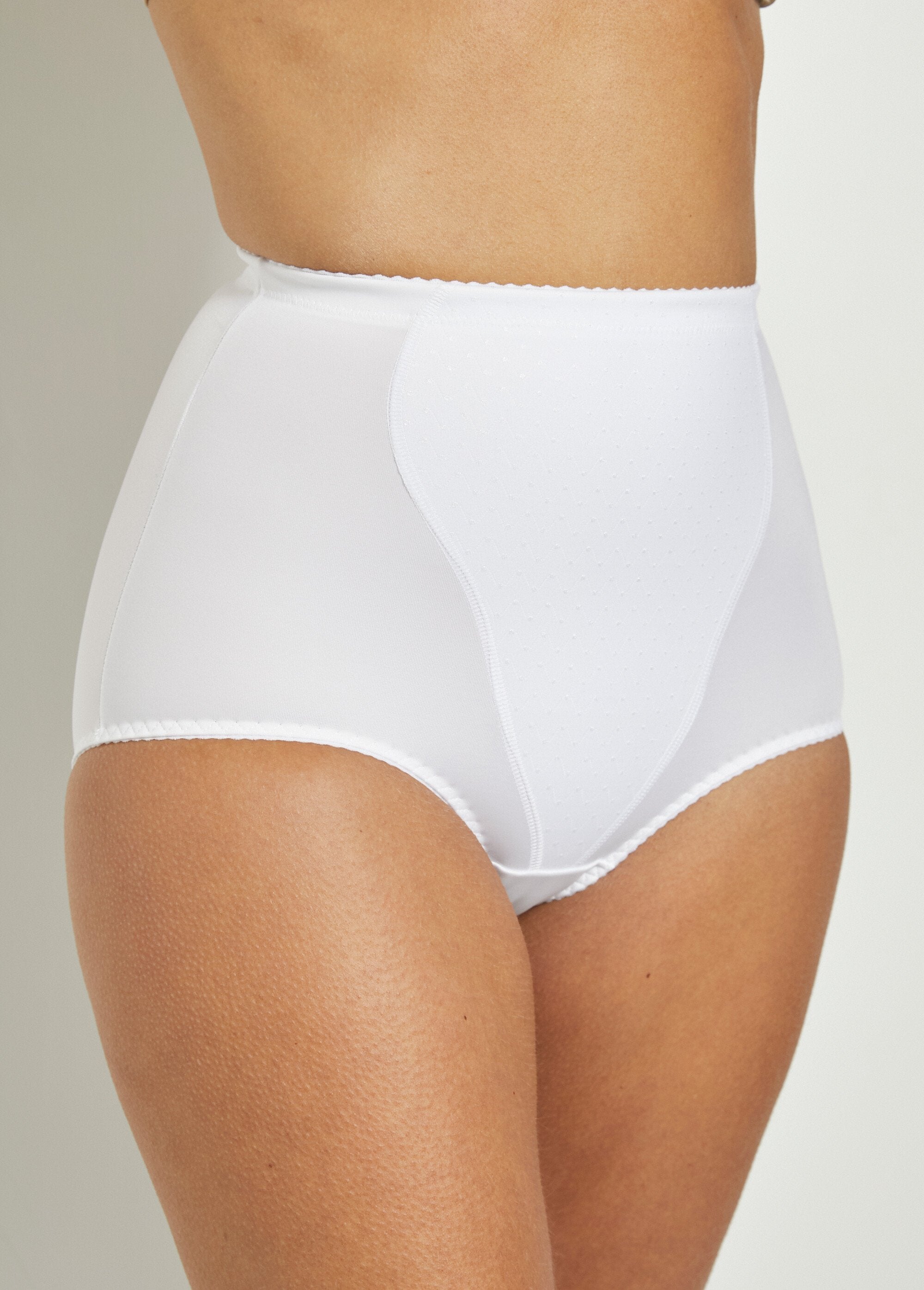 Marlene®_-_High-waisted_polka_dot_shapewear_briefs_White_FA1_slim