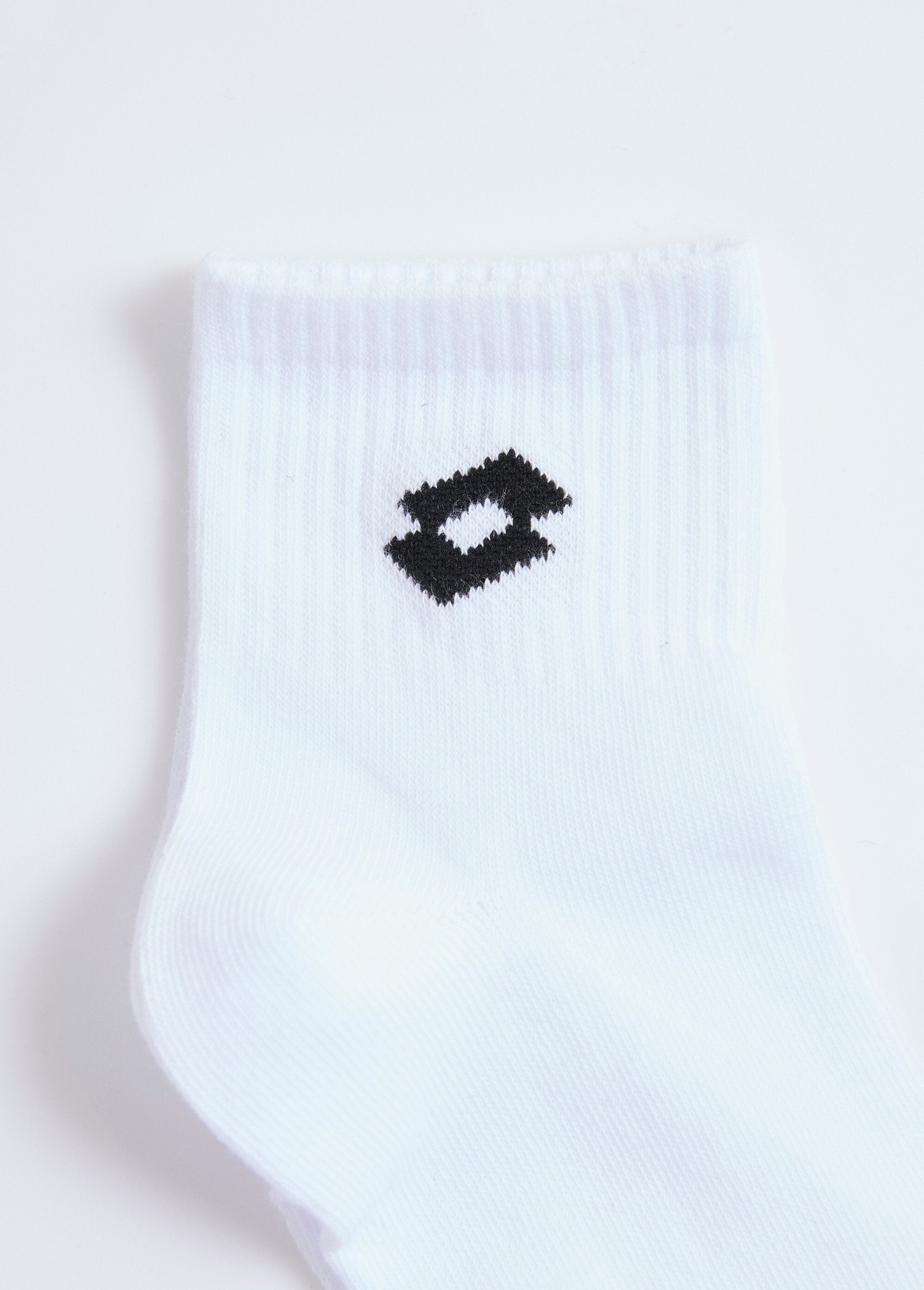 Ribbed_sports_mid-calf_socks_with_logo_White_DE3_slim