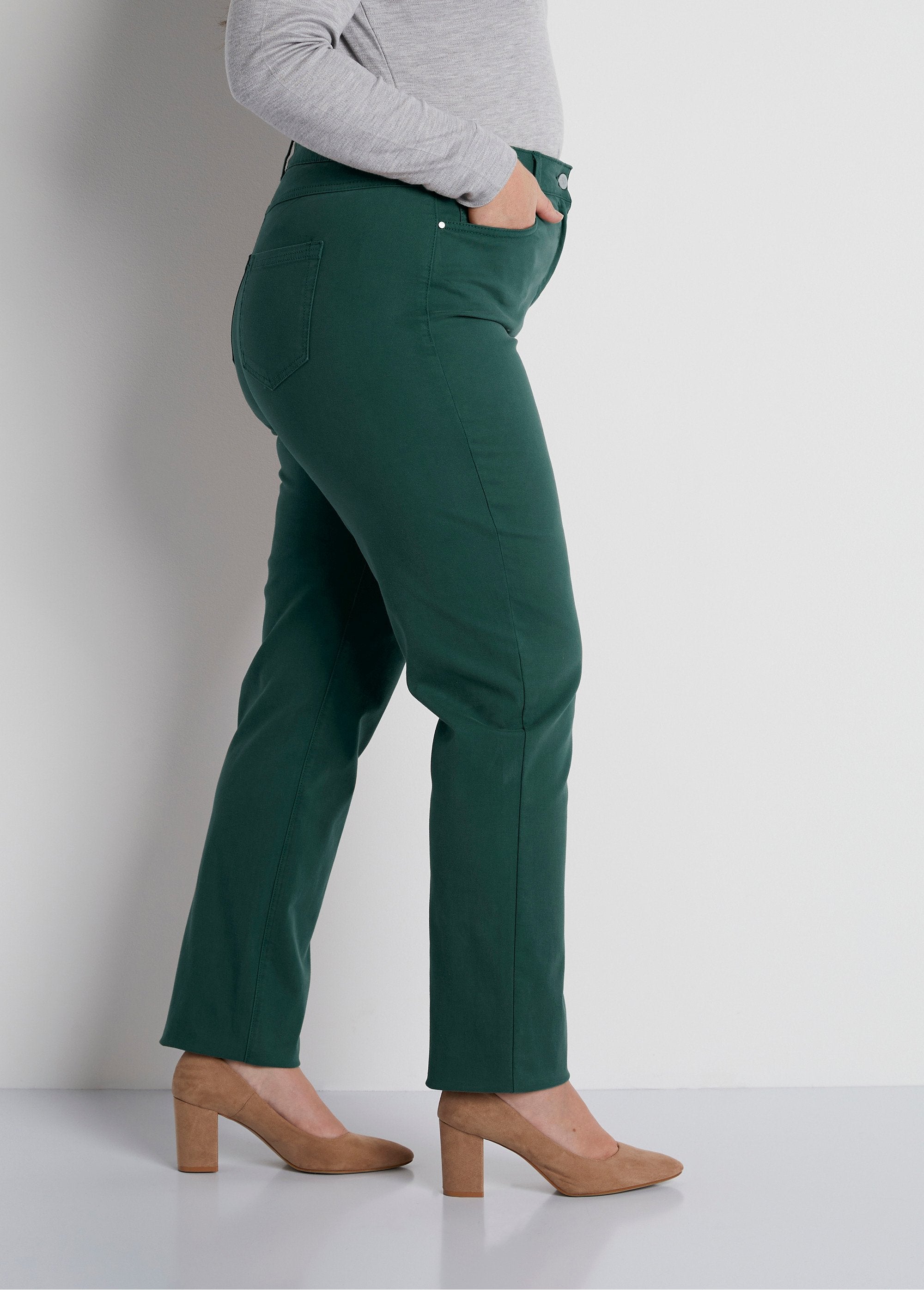 Stretch_cotton_5-pocket_straight_pants_Green_DR1_curvy