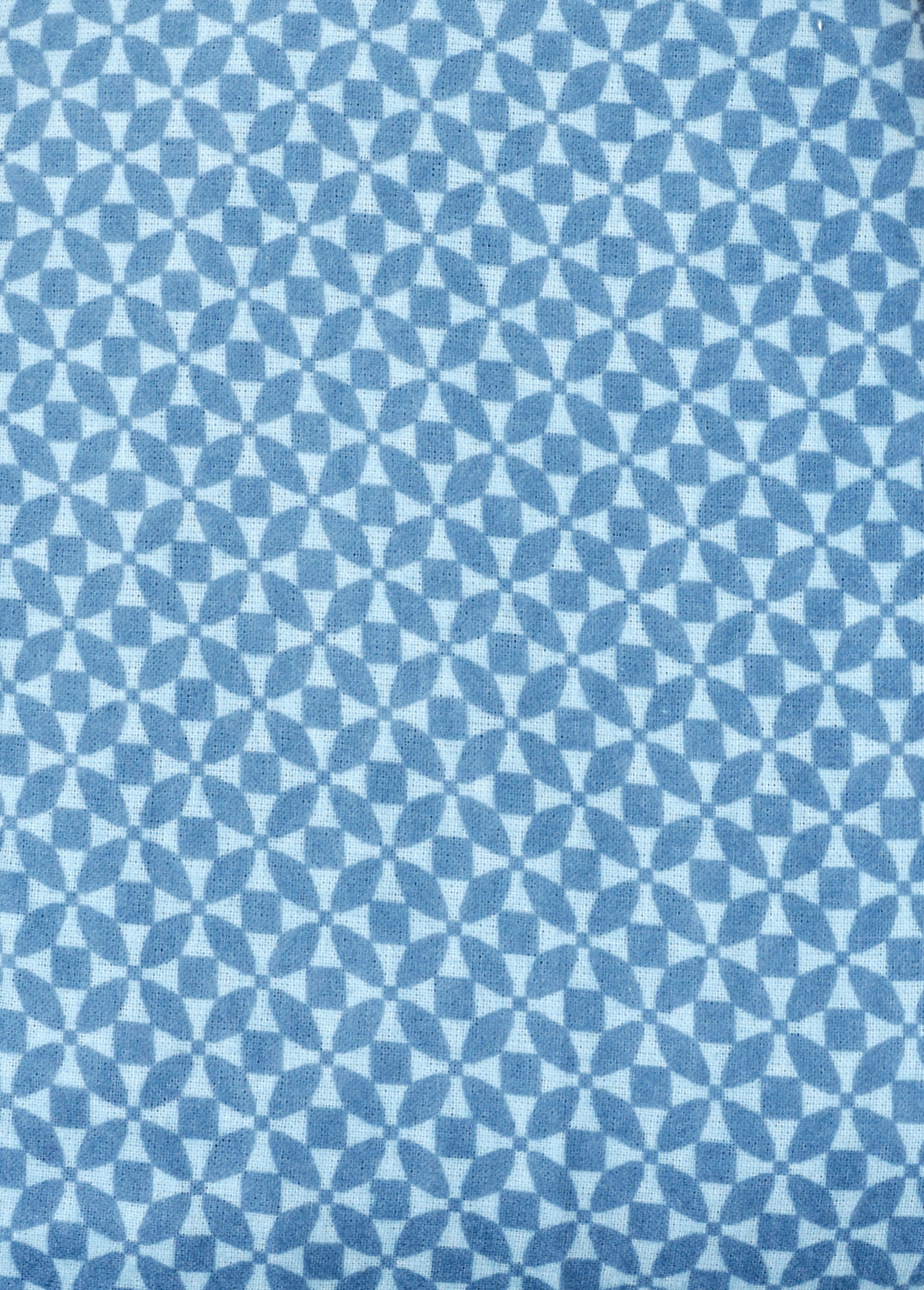 Parure_de_lit_4_pièces_flanelle_avec_drap_plat,_chêne_Imprime_bleu_DE1_slim