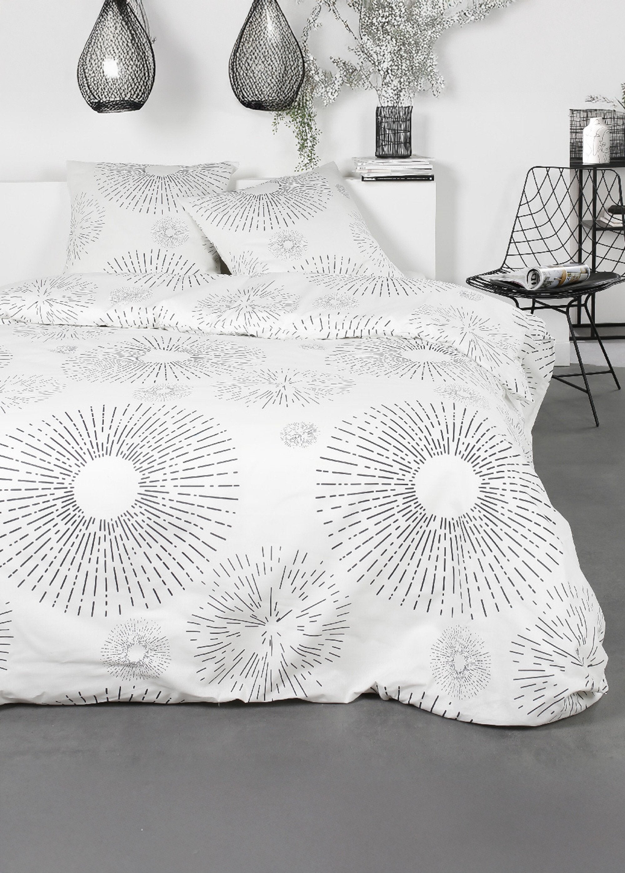 Flannel_bedding_set_240_x_220cm,_Rayons_White_and_Black_FA1_slim