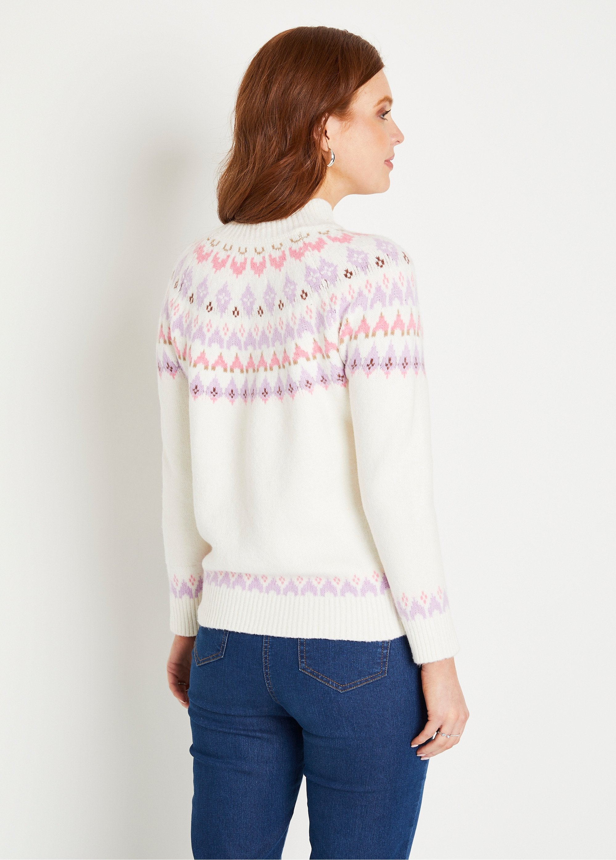 Warm_short_sweater_with_sunny_jacquard_stand-up_collar_Ecru_and_pink_DO1_slim