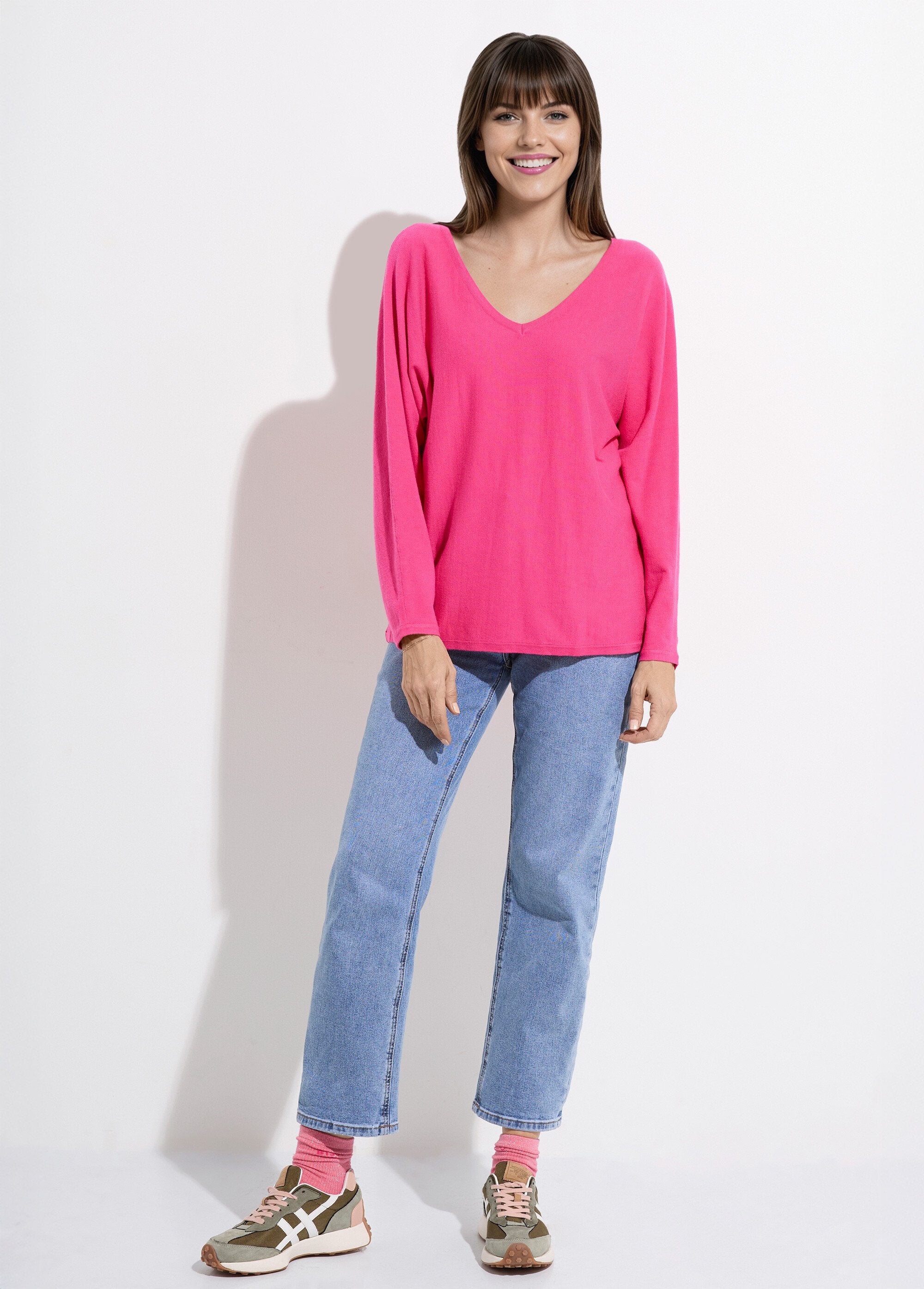 Pull_col_V_maille_fine_éco-responsable_Fuchsia_SF1_slim