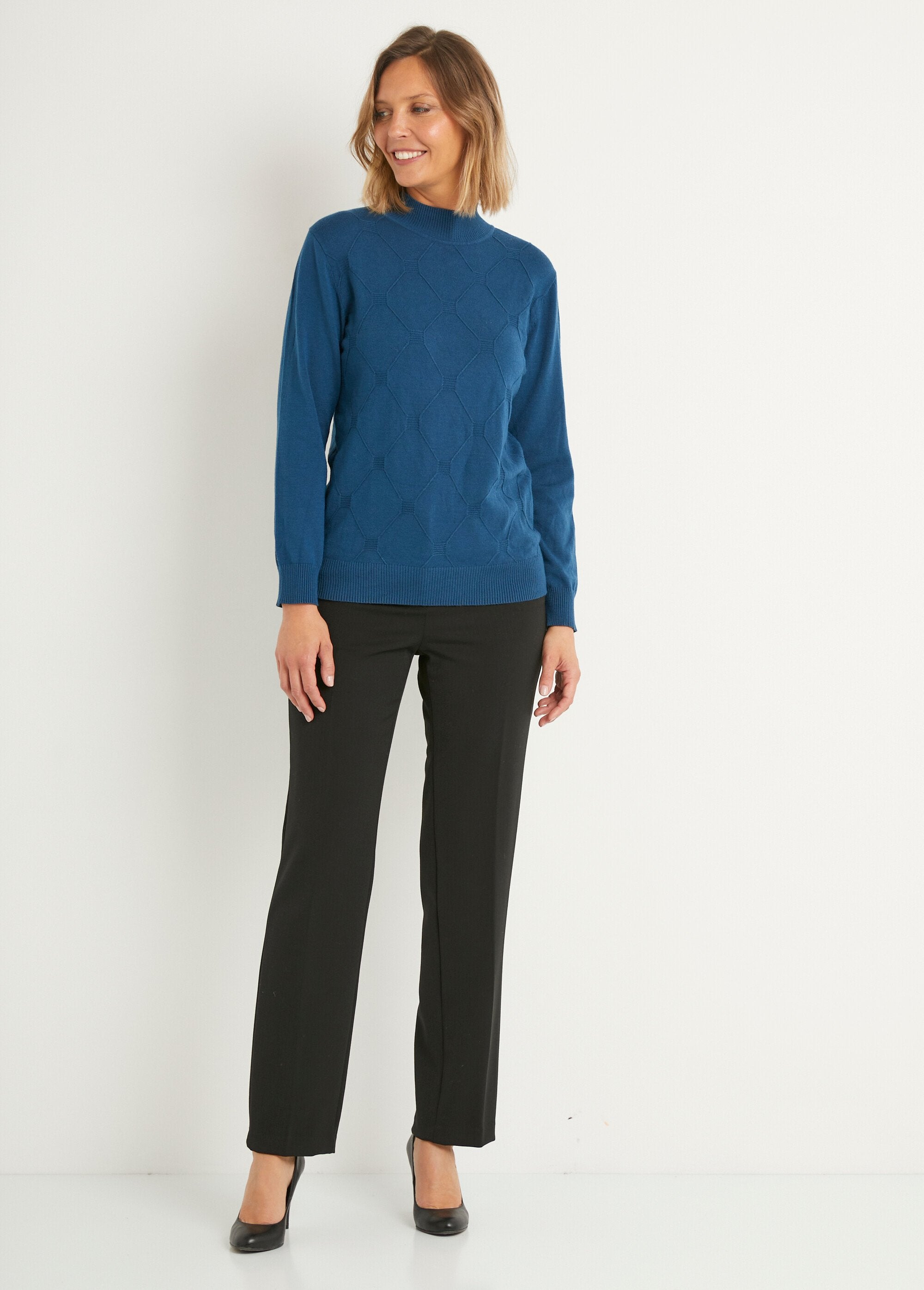 Soft,_plain_sweater_with_modal_blend_stand-up_collar_Duck_SF1_slim