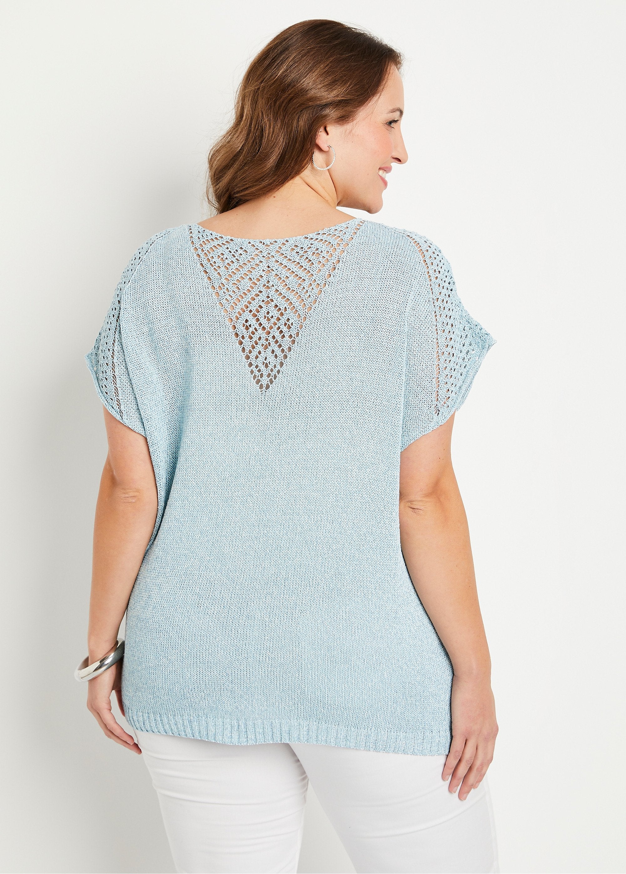 Fine_openwork_short-sleeved_sweater_Blue_DO1_curvy