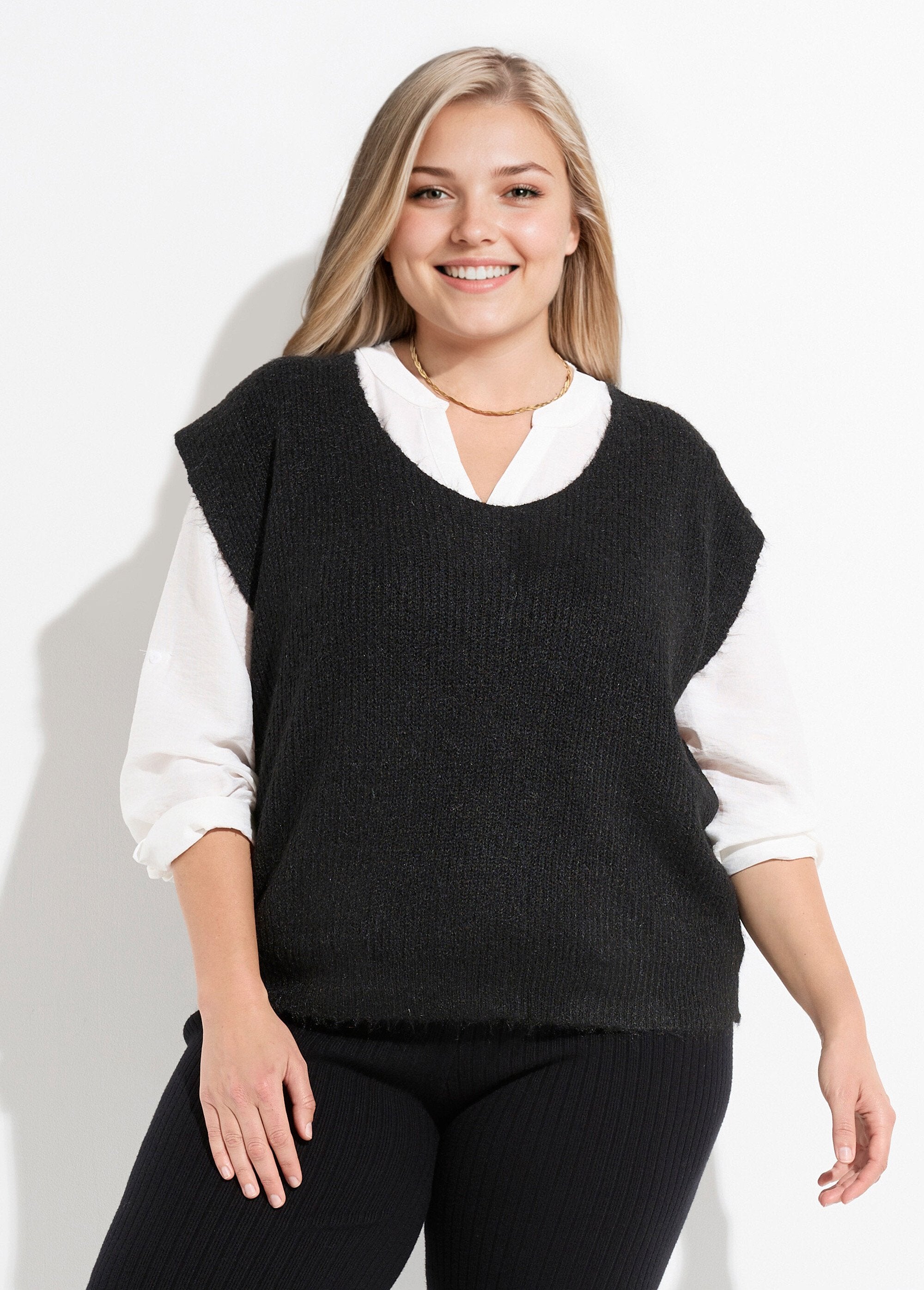 Pull_sans_manches_chaud_maille_mousseuse_Noir_FA1_curvy