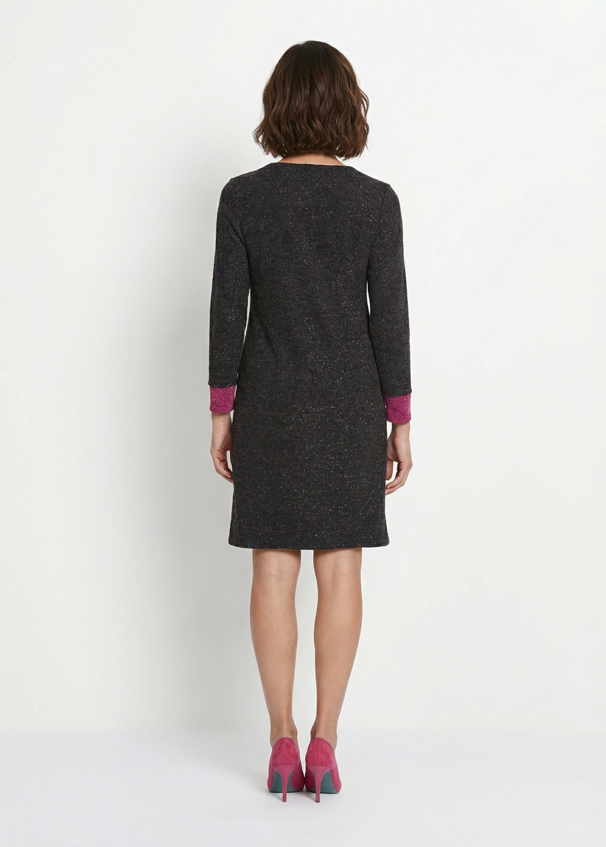 Short_straight_warm_knit_dress_with_round_neck_Black_background_DO1_slim