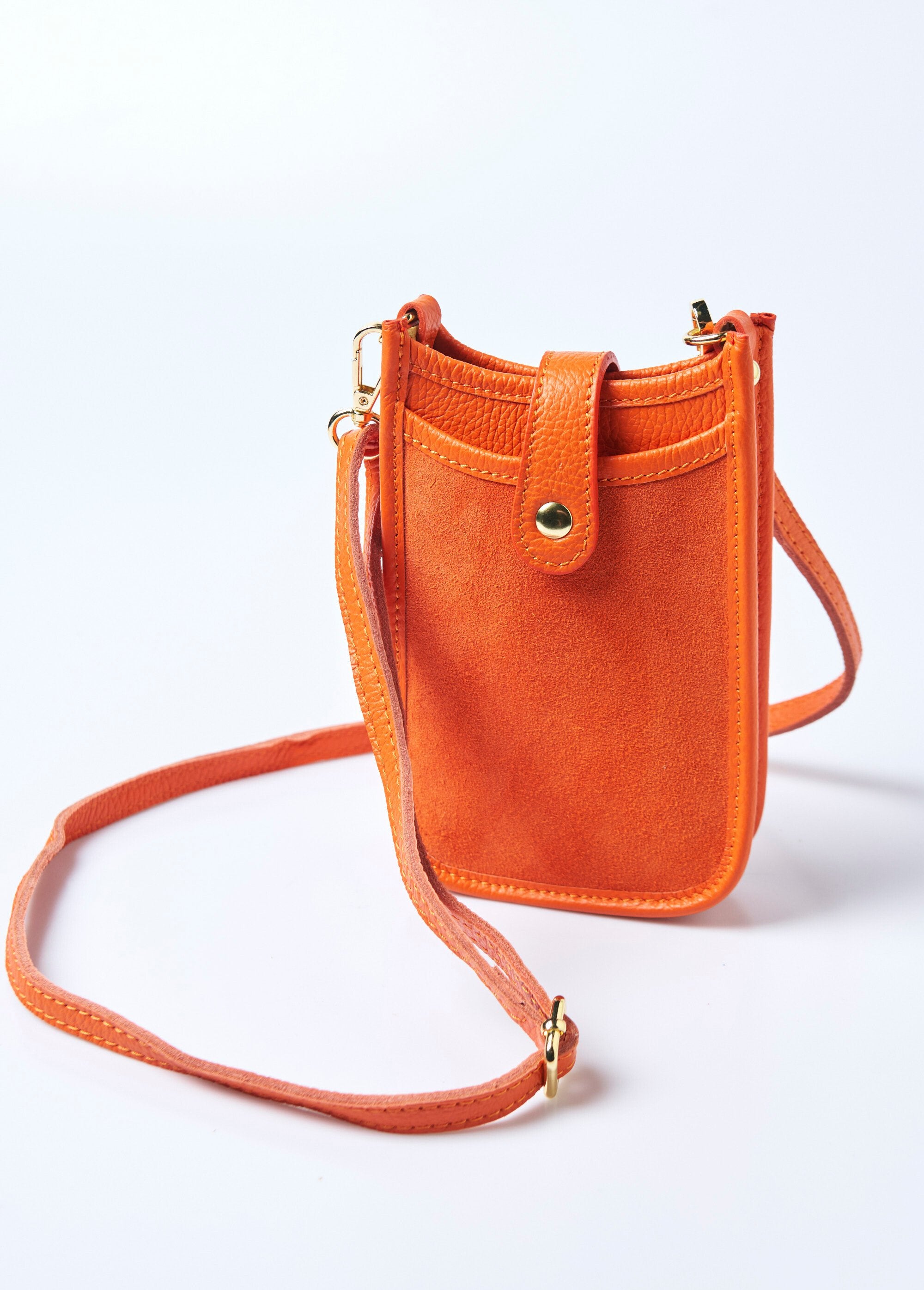 Leather_shoulder_bag_for_smartphone_Orange_FA1_slim