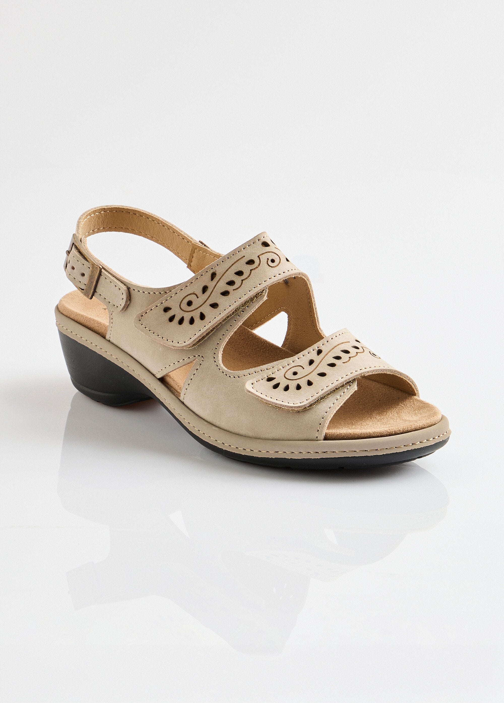 Wide_leather_sandals_with_Velcro_straps_Mole_FA1_slim