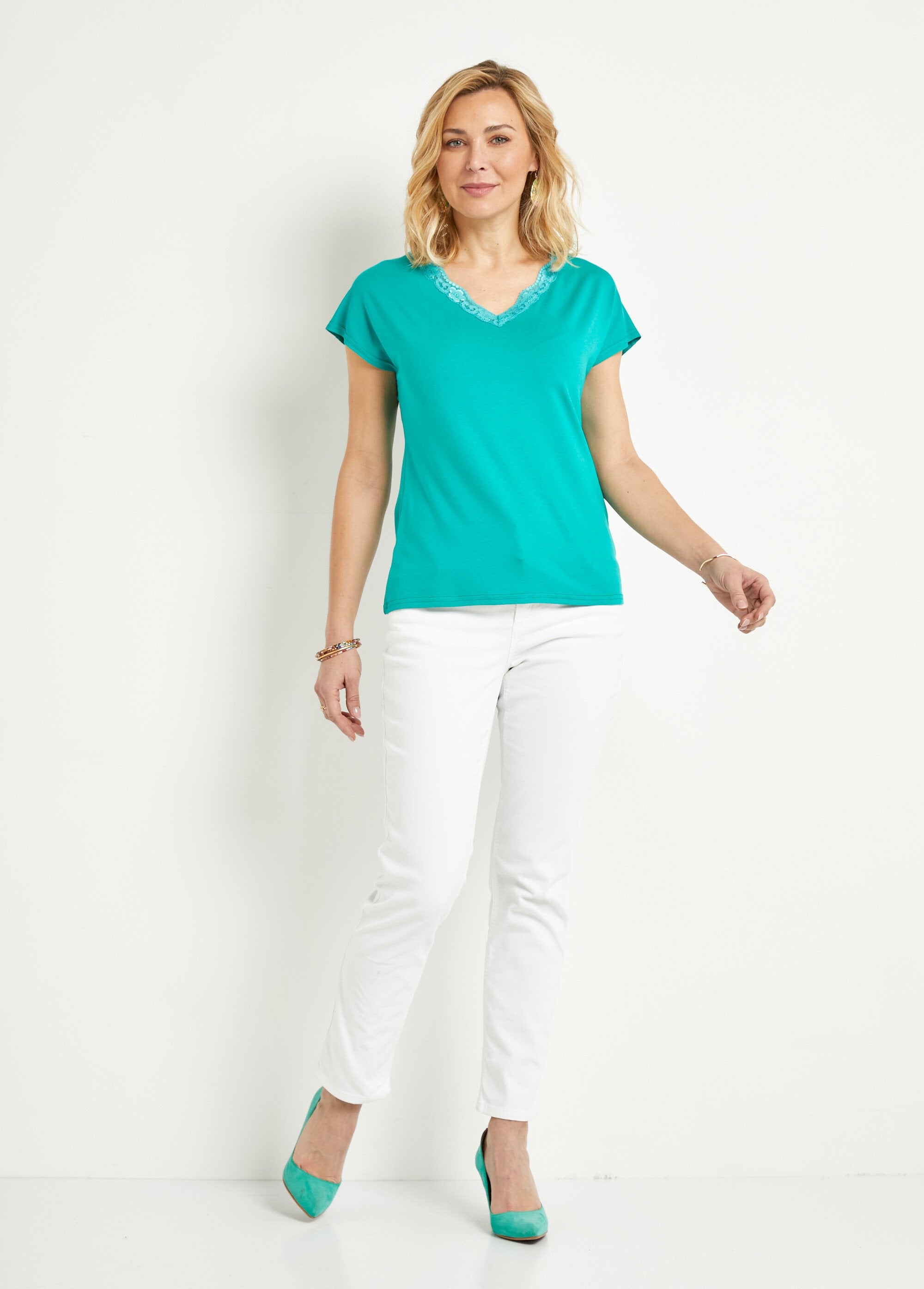 Short_stretch_lace_t-shirt_Mint_SF1_slim