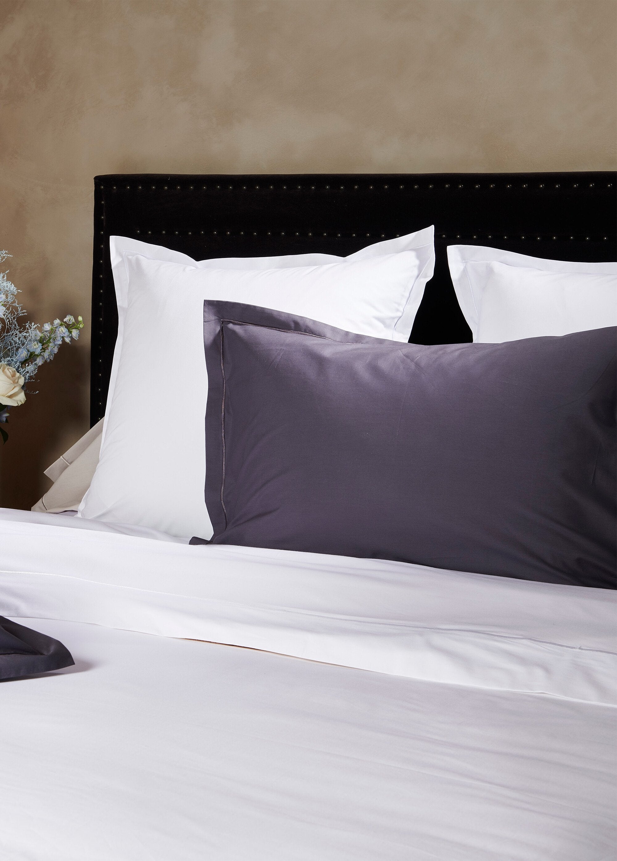 Plain_Percale_Cotton_Pillowcase_White_DE1_slim