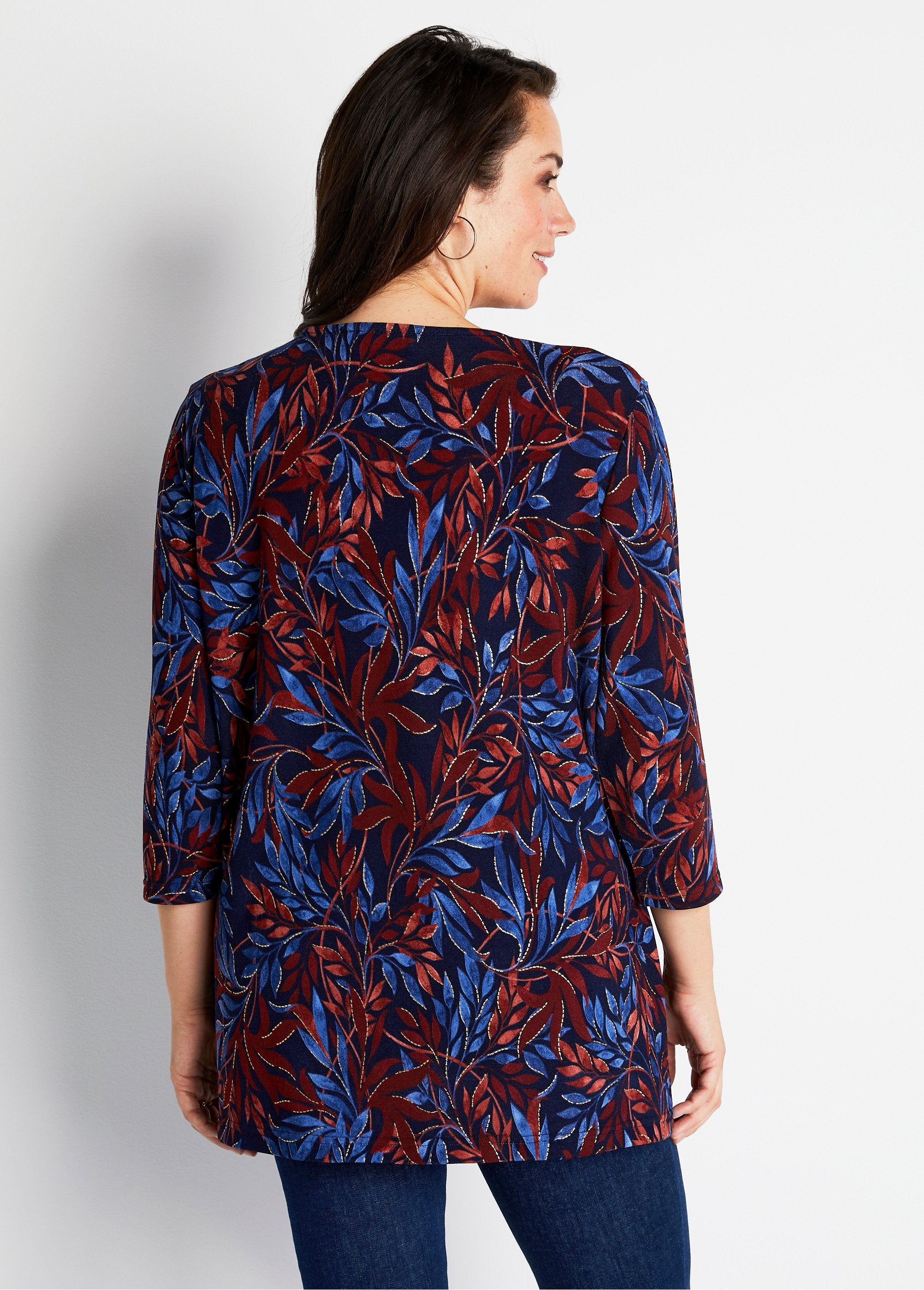 Long_flared_t-shirt_with_3/4_sleeves_and_round_neck_Blue_print_DO1_curvy