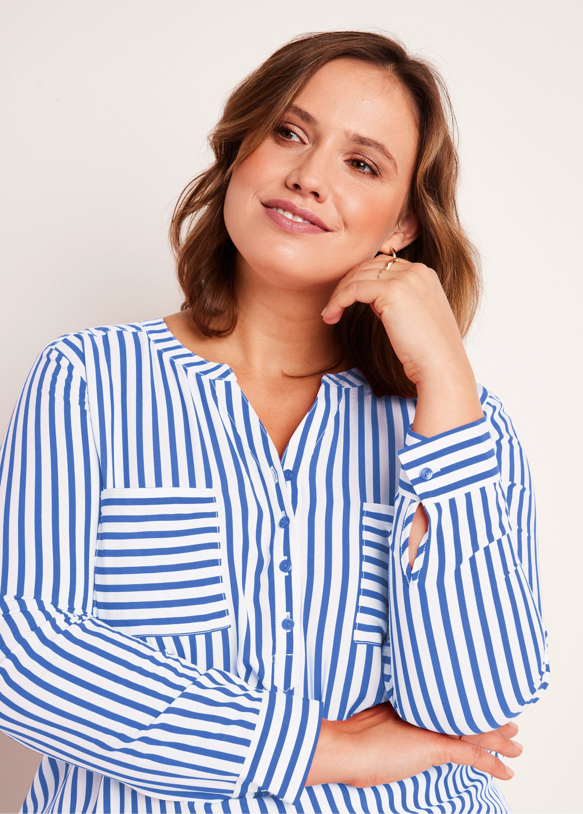 Long_striped_shirt_tunic_Blue_DE1_curvy