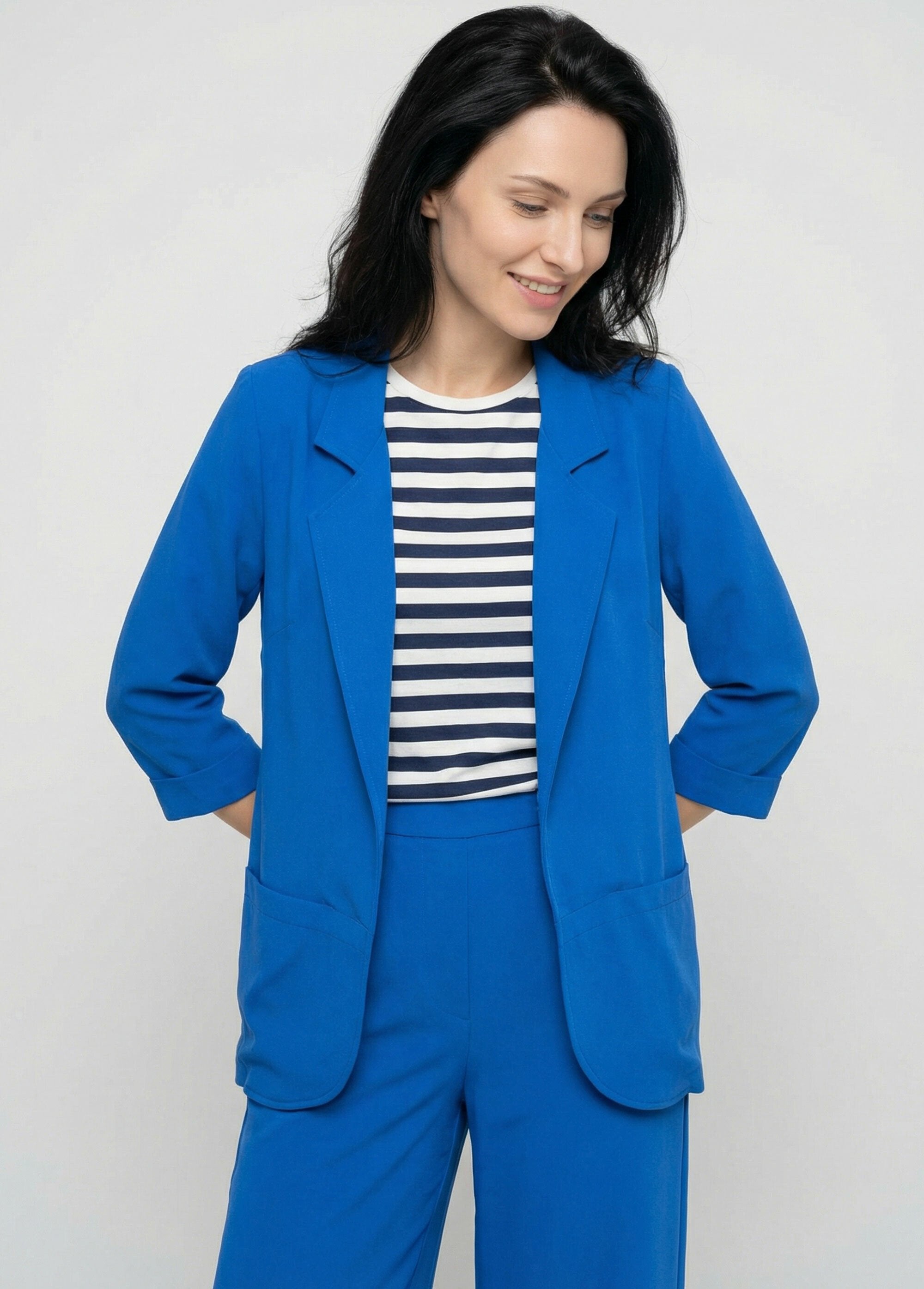 Essential_tailored_collar_jacket_with_3/4_sleeves_Bright_blue_FA1_slim